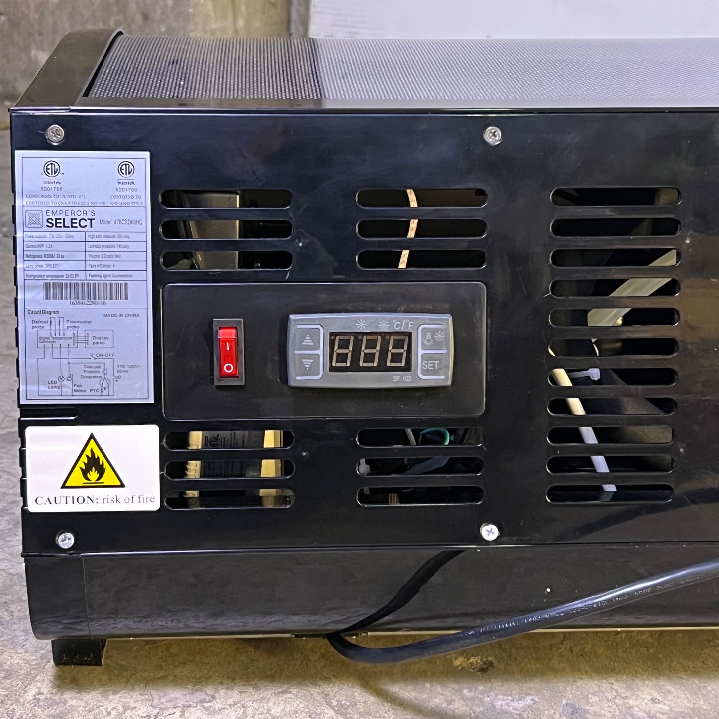 EMPEROR'S SELECT CSD-60 Countertop Refrigerated Sushi Display Case 115V 1/6HP Sz 60"W x 2 3/4 cu. ft. 478CSD60HC