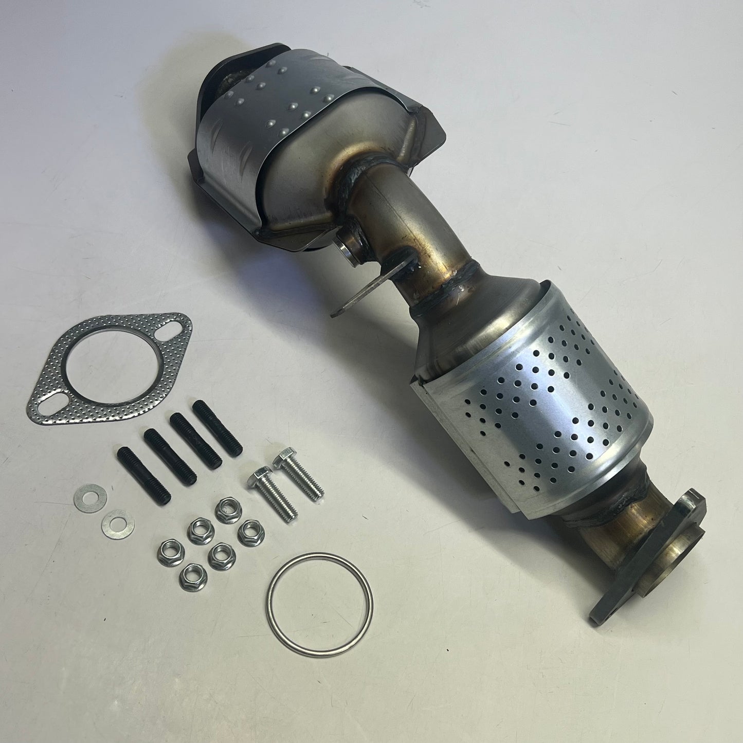Right Passenger Side Catalytic Converter for Infiniti G37, Q50 & G35 452685SY