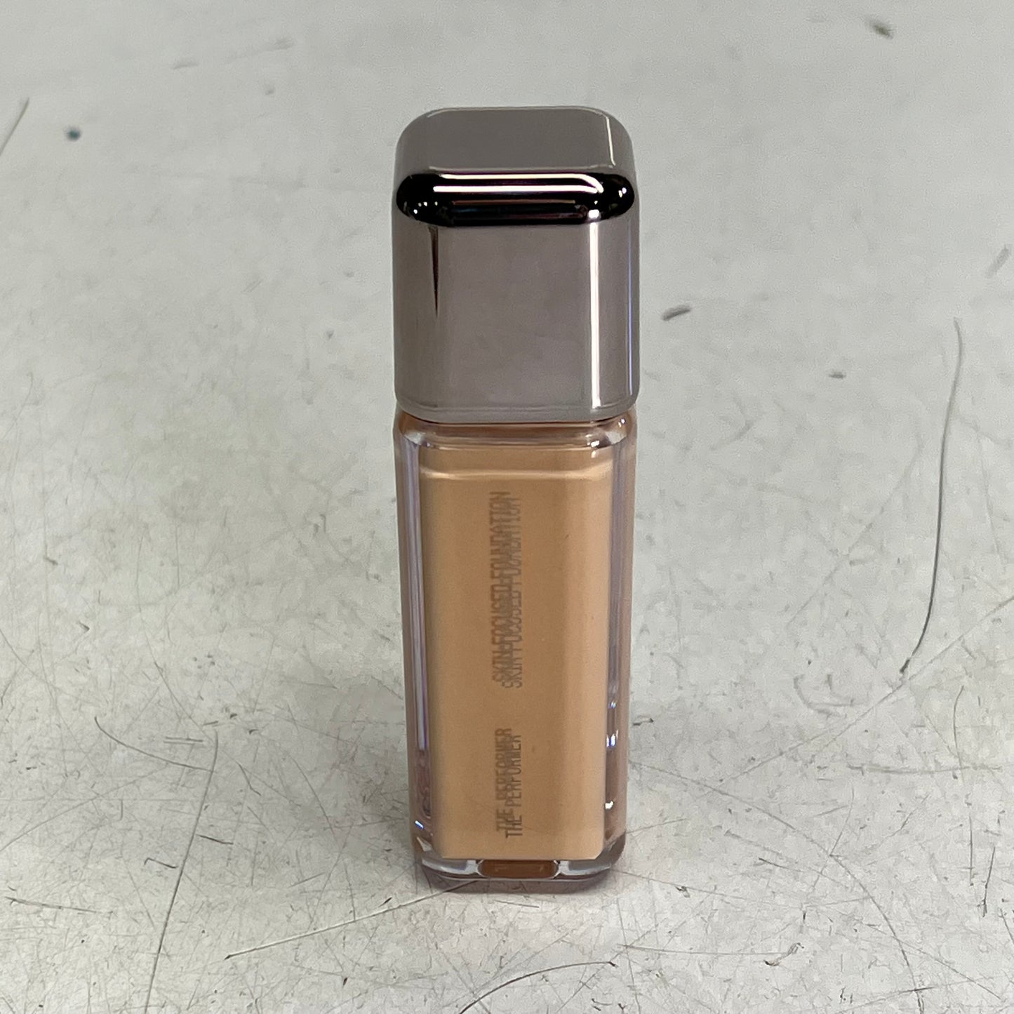 ABOUT FACE The Performer Skin-focused Foundation 1.08 Fl Oz LM1 Neutral 2618954