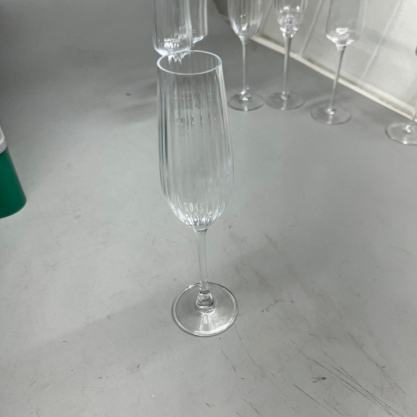 ZA@ PAYWUT Assorted Cutlery, Wine Glasses, and Commercial Dishwasher Rack