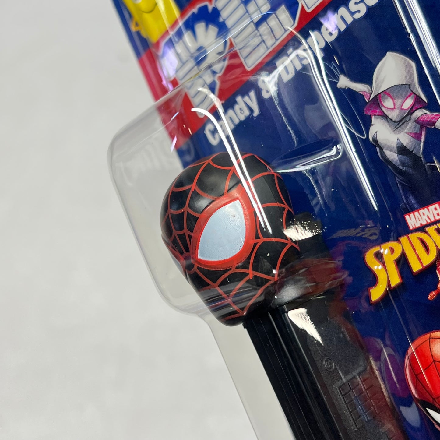 PEZ (12 PACK) Spiderman Charactors Candy Dispensers W/ Candy 079116 BB 01/31
