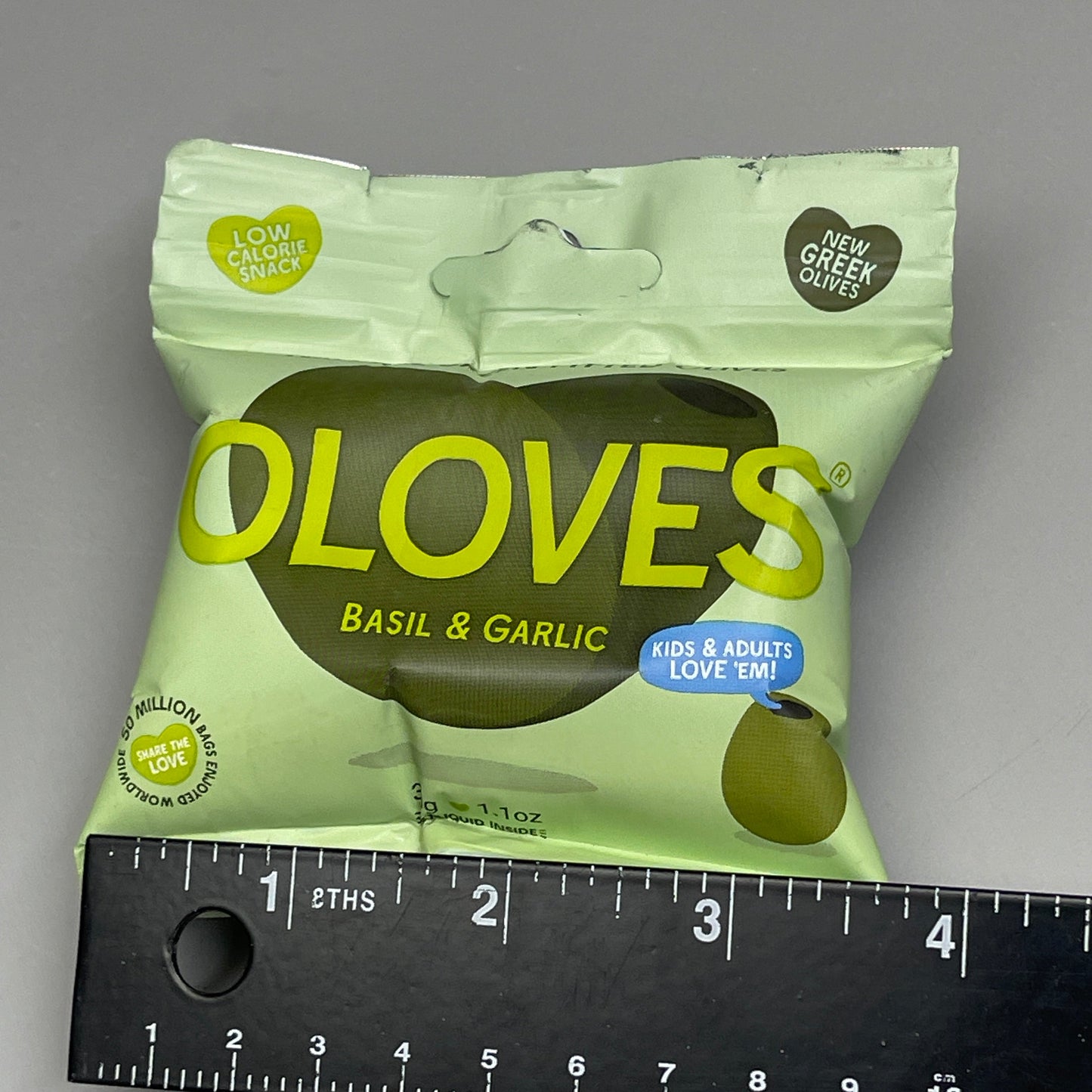 OLOVES (10 PACK) Natural Pitted Basil & Garlic Olives 1.1 oz BB 07/10/24