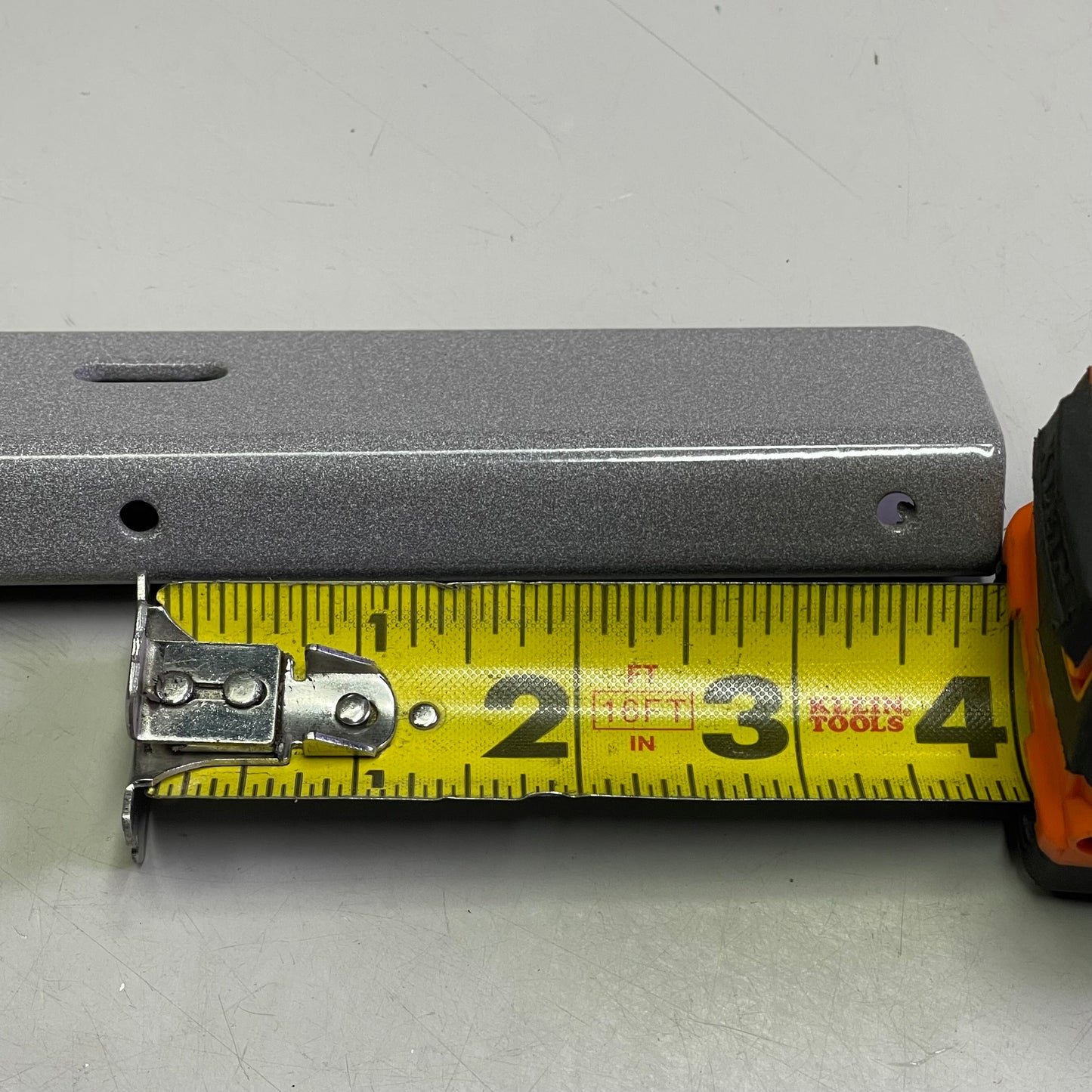 METRO SmartWall Track w/ Corrosion-Resistant Finish 40" 12 Gauge Steel SW40K4