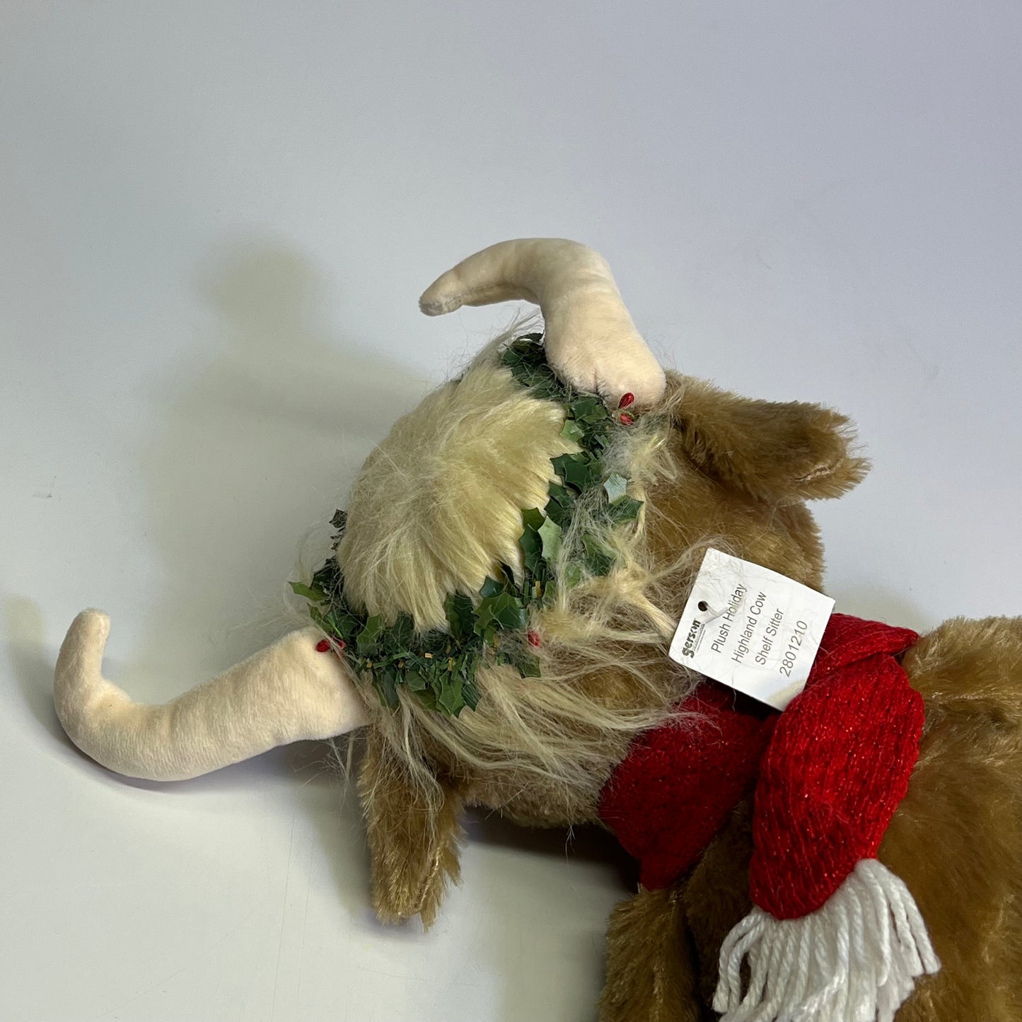 GERSON Plush Holiday Highland Cow Shelf Sitter 24" Light Brown 2801210