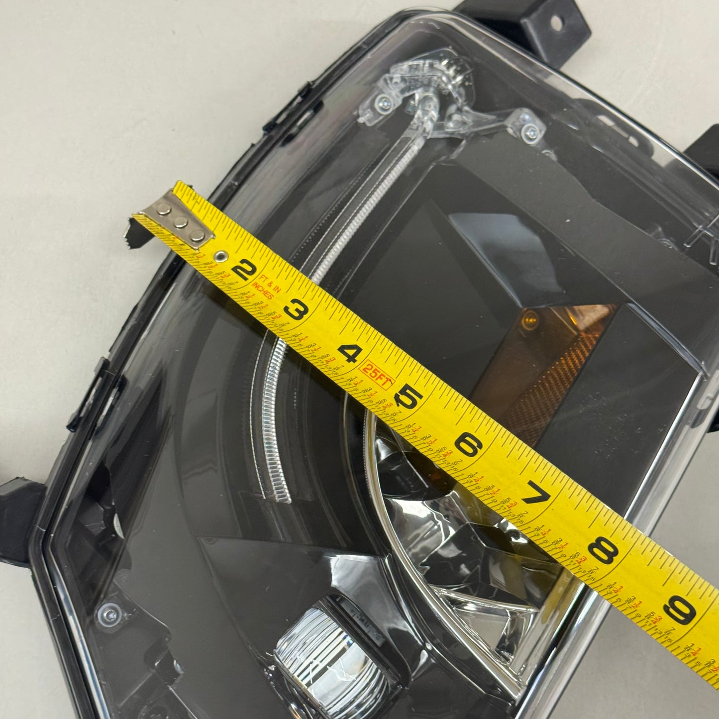 TESLA Front Fog Lamp Assembly Right Hand SAE Up Model S 00140145-23-0000