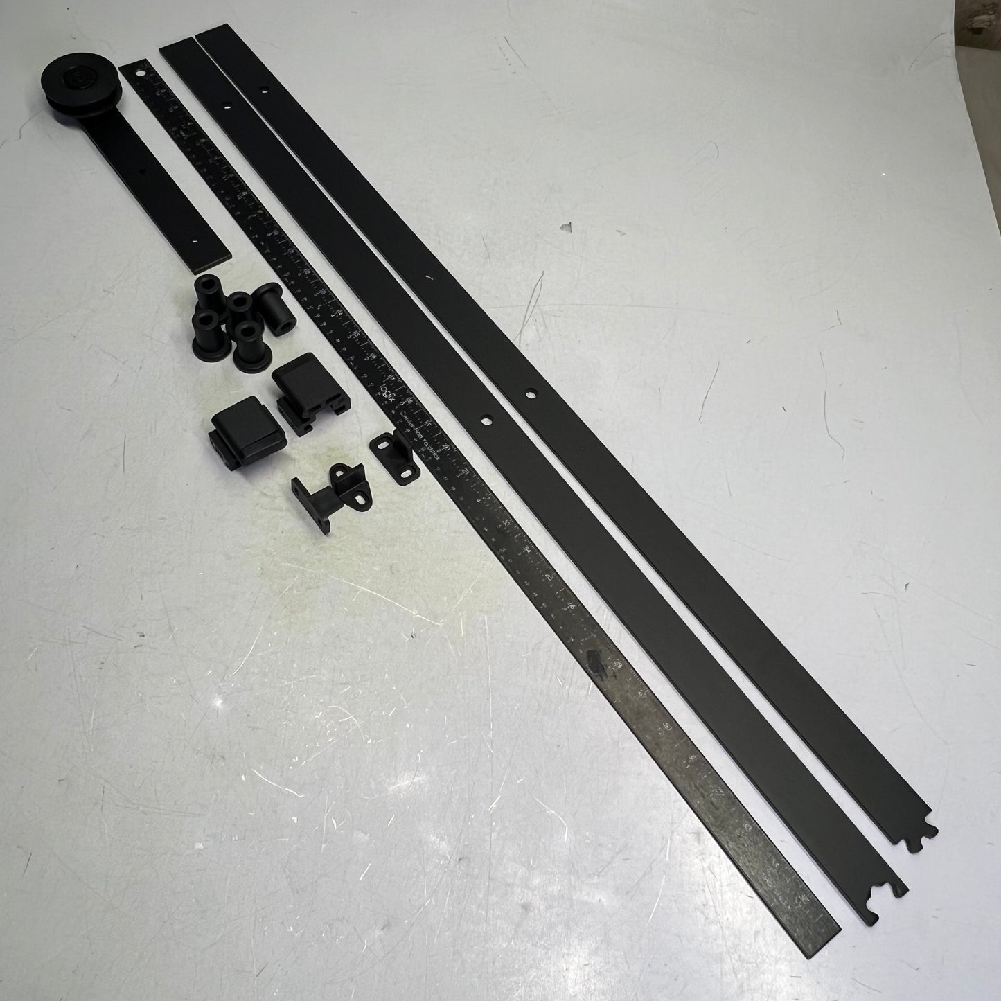 NATIONAL HARDWARE Steel Builder Barn Door Kit 72" L Track Matte Black N700-001