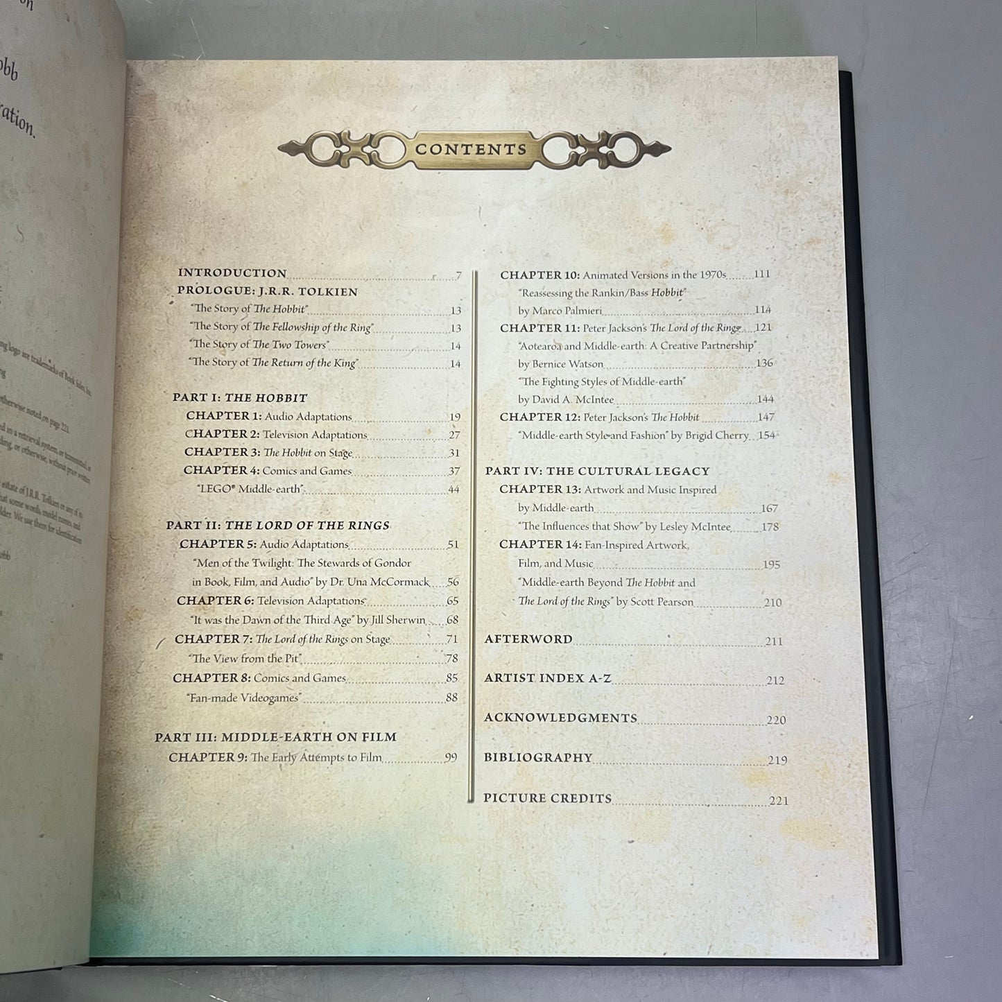 MIDDLE EARTH ENVISIONED The Hobbit & The Lord Of The Rings Hardback Book