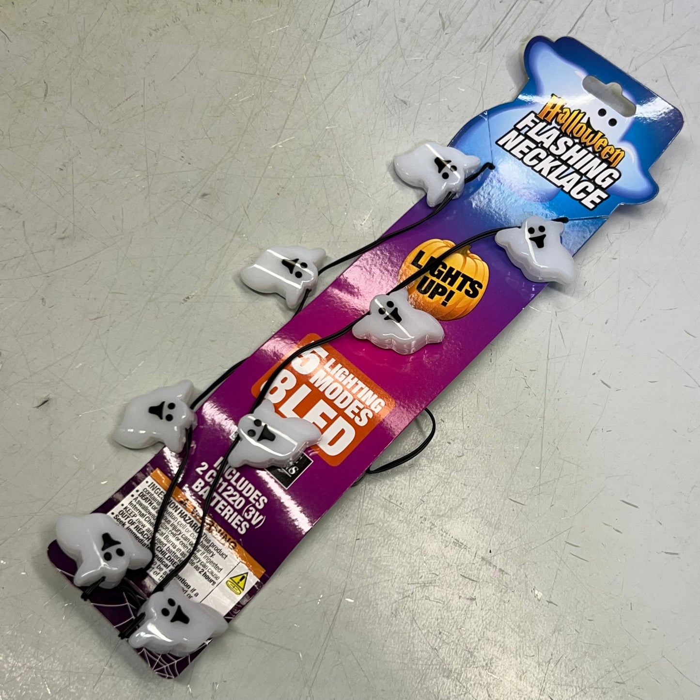 MAGIC SEASON (4 PACK) Halloween Flashing Bulb Necklace Plastic 702921