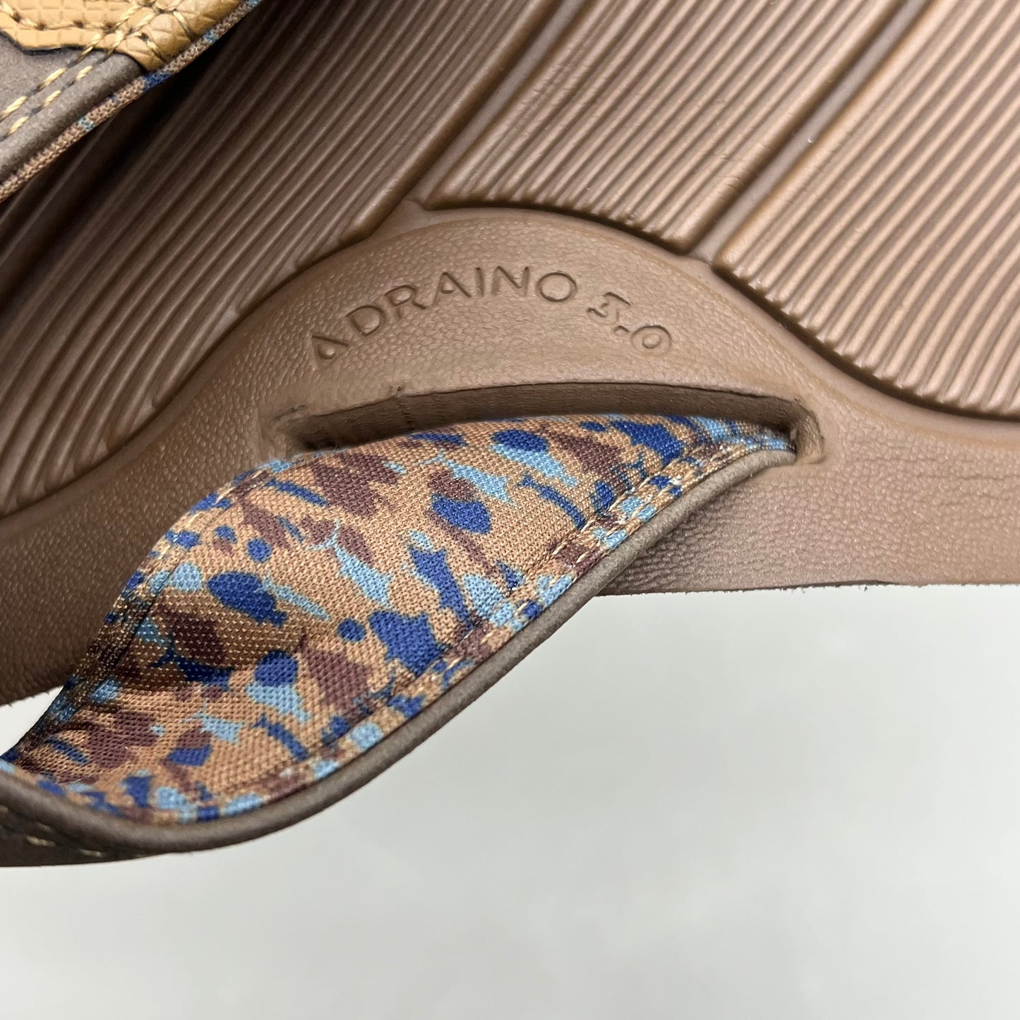 COBIAN Synthetic Suede Draino 3 Sandals  Men's Sz 10, EU 43 Brown HBD23-200-10