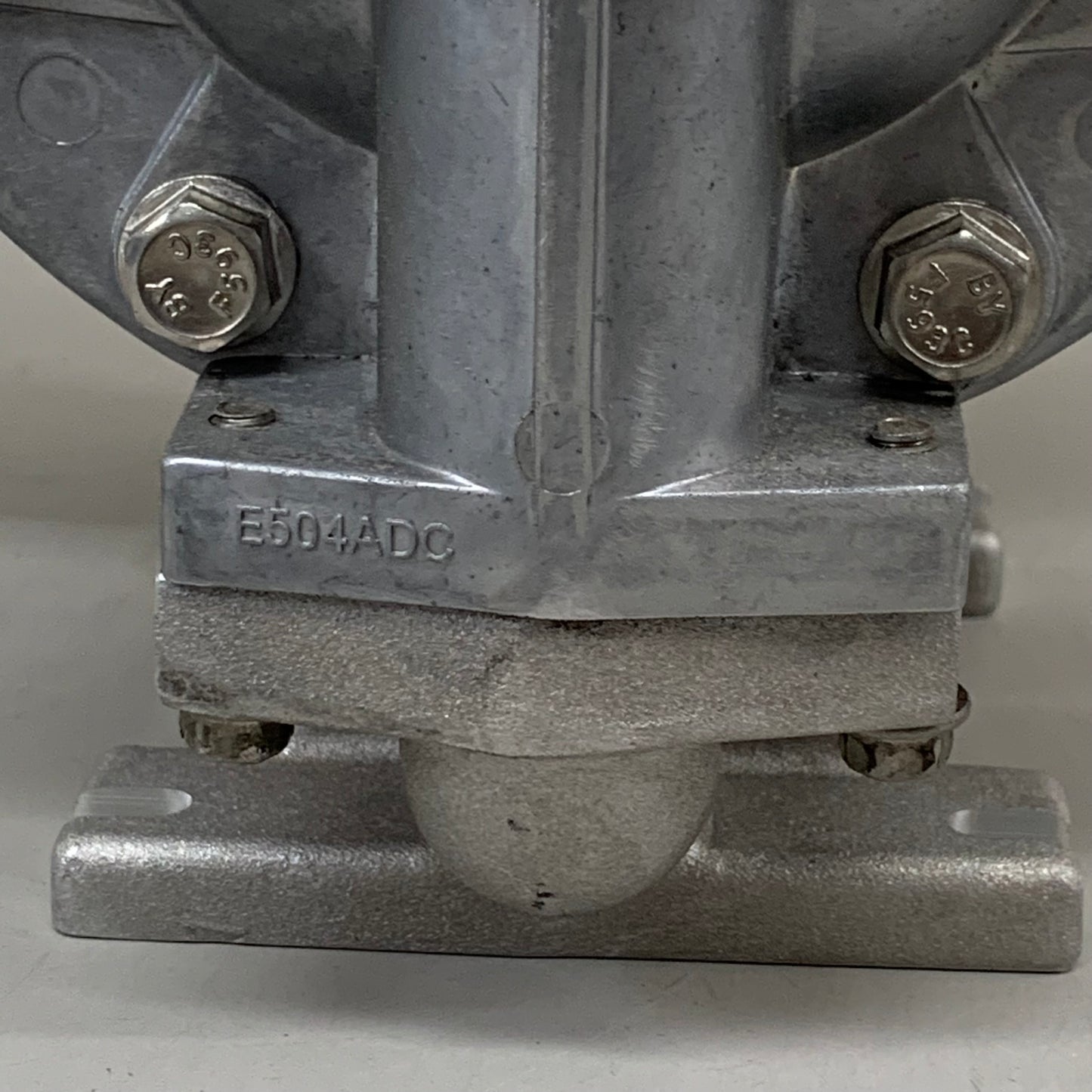 VERSAMATIC Air Operated Double Diaphragm Pump 1/2"  E5AP5T559C