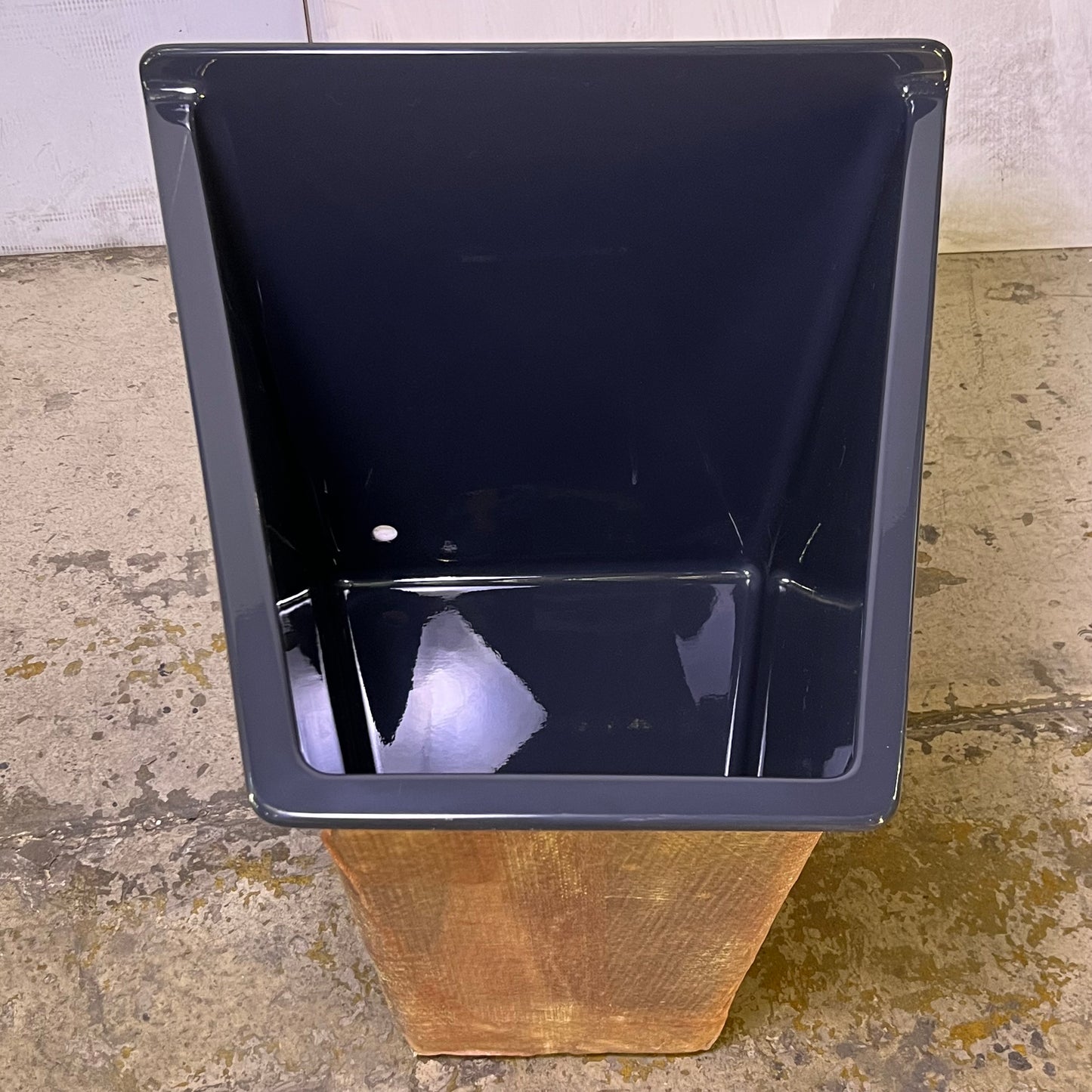 PROTECH Fiberglass Tank Sz 20"W x 25.5"L x 23"H, Dark Grey