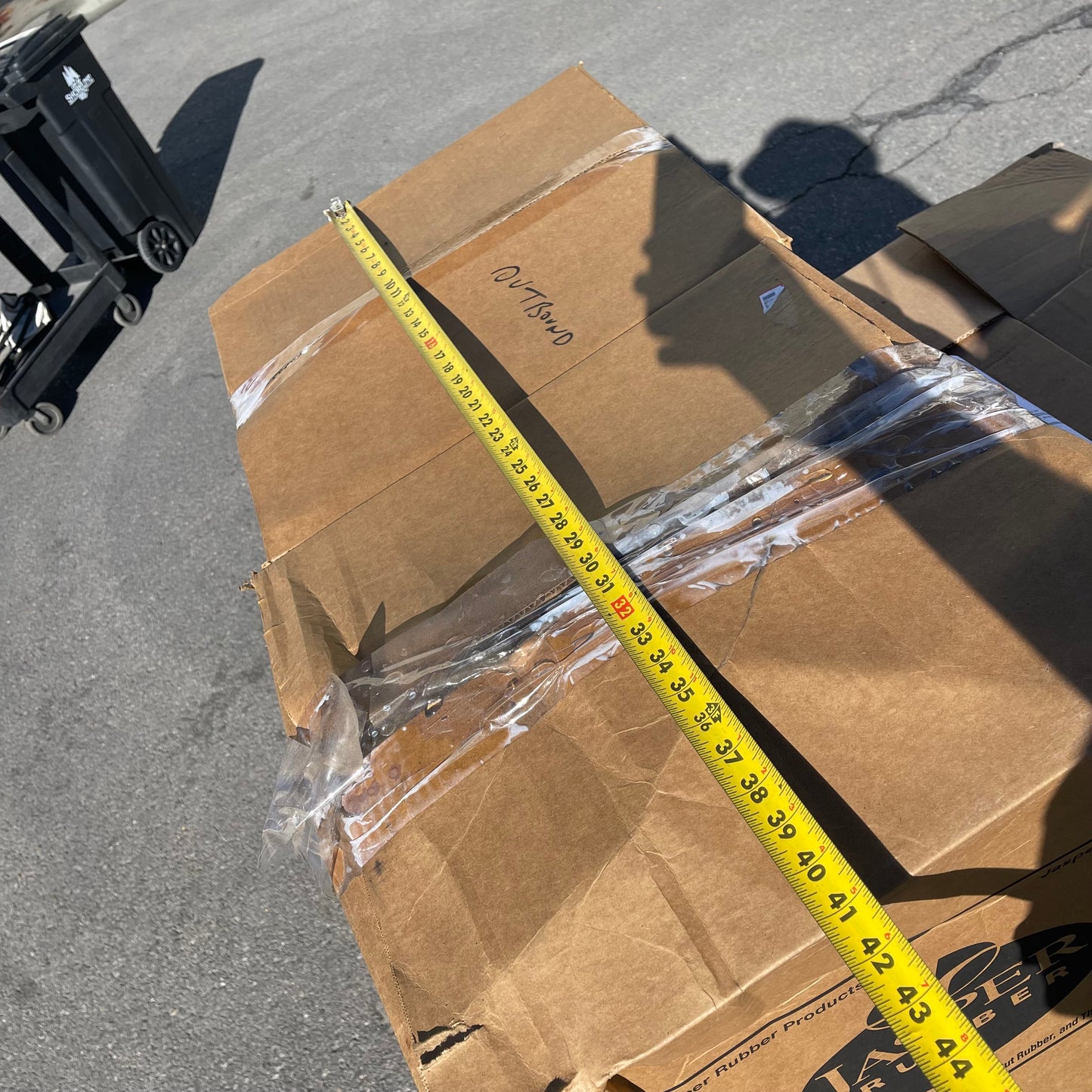 ZA@ Pallet of JASPER RUBBER Round Gaskets 3.5” Dia 002631268 (AS-IS)(A)