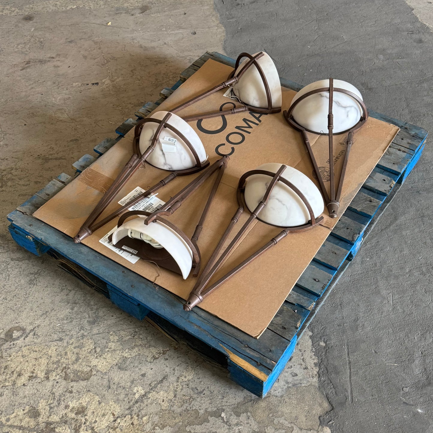 ZA@ Pallet of MINKA-LAVERY (5 PACK) Light Wall Sconce with Nutmeg Finish Sz 22"L (Pre-Owned)