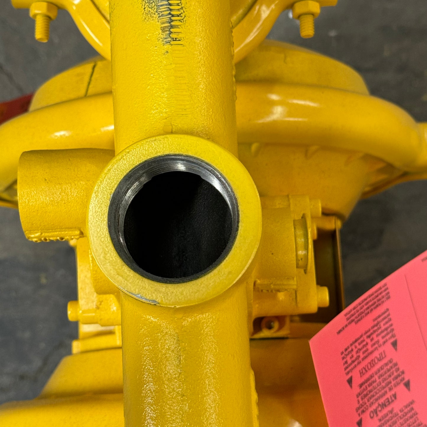 VERSAMATIC AODD Pump E4CA1R110-ATEX 7"x14"x11" Yellow