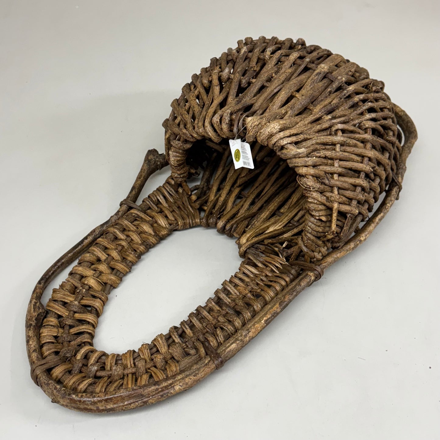 RAZ IMPORTS Vine Wall Basket Wall Decor 15.5" L X 7.5" W X 27" H Brown 4421038