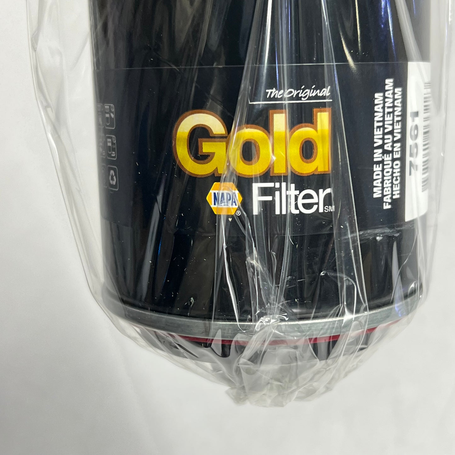NAPA Gold Filter Oil Filter for Audi, Volkswagen, & Seat Models 7561