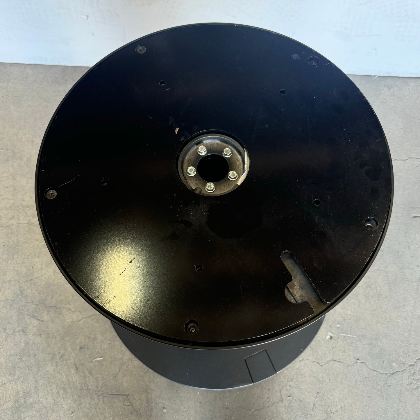 Adjustable Round Black Table - 22" Top Diameter 16" Base Diameter 28" Height