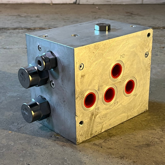 Hydraulic Pump Valve Assy HF165830-21 Sz 8"L x 5.5"W x 7"H