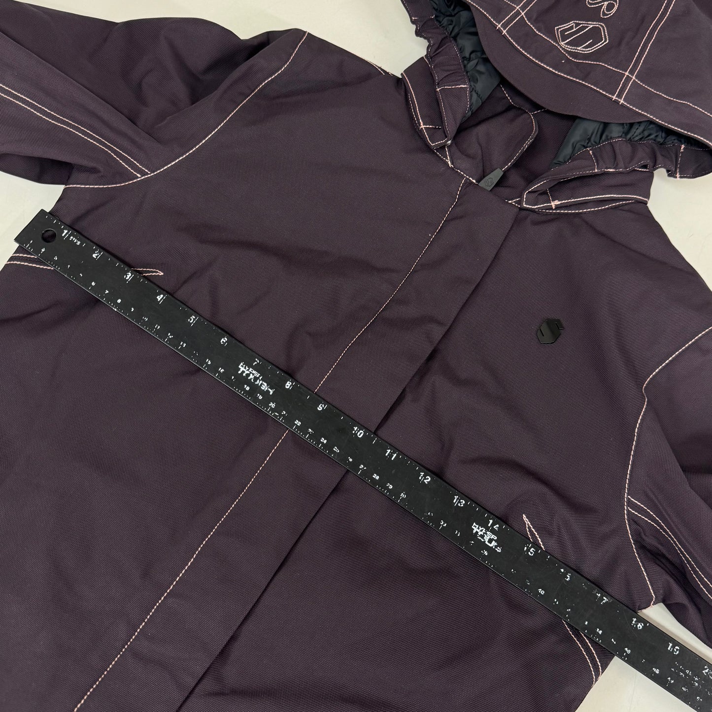 SAMSHIELD Delfina Equestrian Winter Coat Water Resistant Pink Stitching Women's Sz S Aubergine