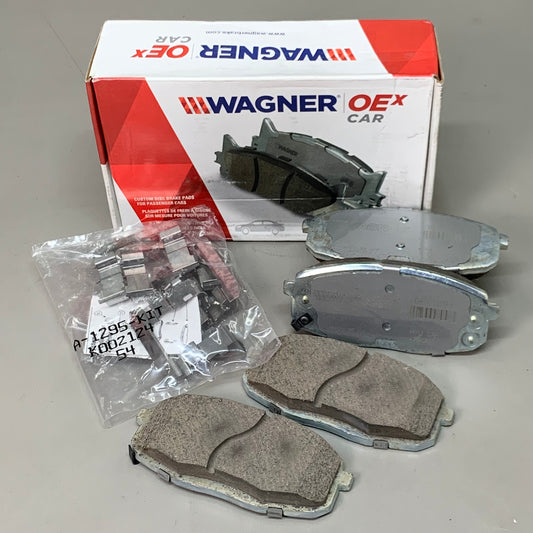 WAGNER OEx Premium Ceramic Disc Brake Pad Set 5" x 2 1/2" Grey OEX1397