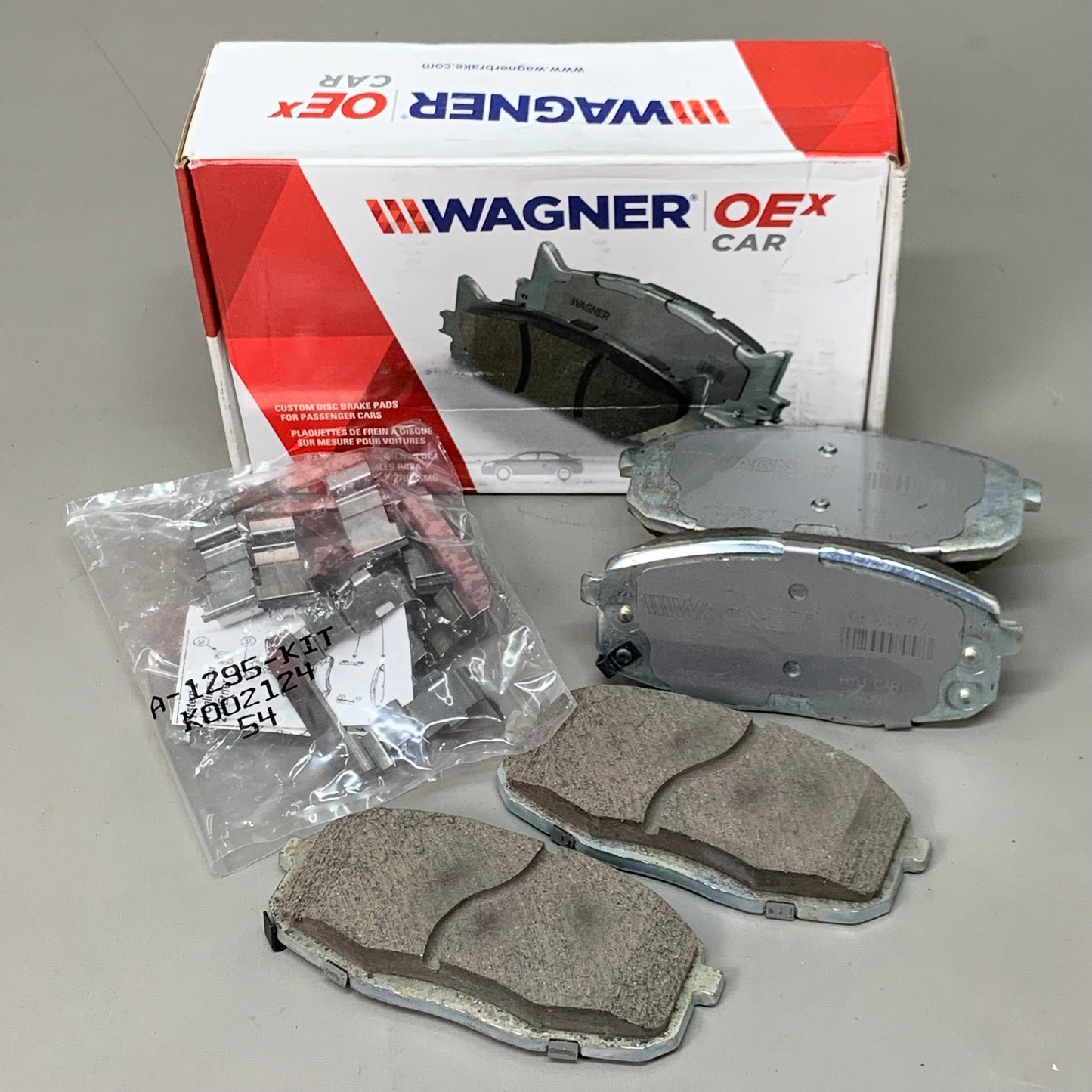 WAGNER OEx Premium Ceramic Disc Brake Pad Set 5" x 2 1/2" OEX1397