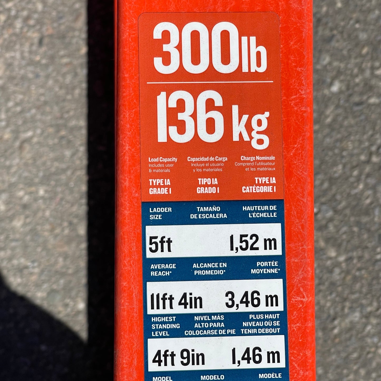 Z@ WERNER Podium Max Fiberglass a Frame Step Ladder 5-11 ft, 300 lbs cap Orange PD6205