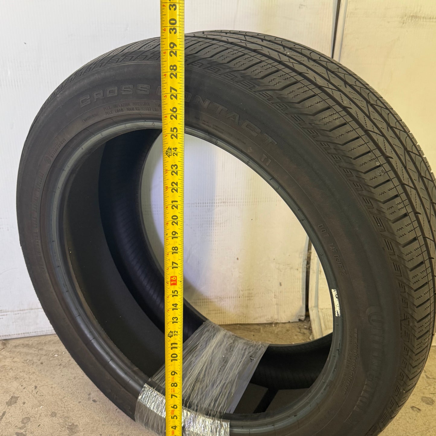 CONTINENTAL (2 PACK) Crosscontact LX Sport 275/45R20 Tire 275/45R20 DOT 4324