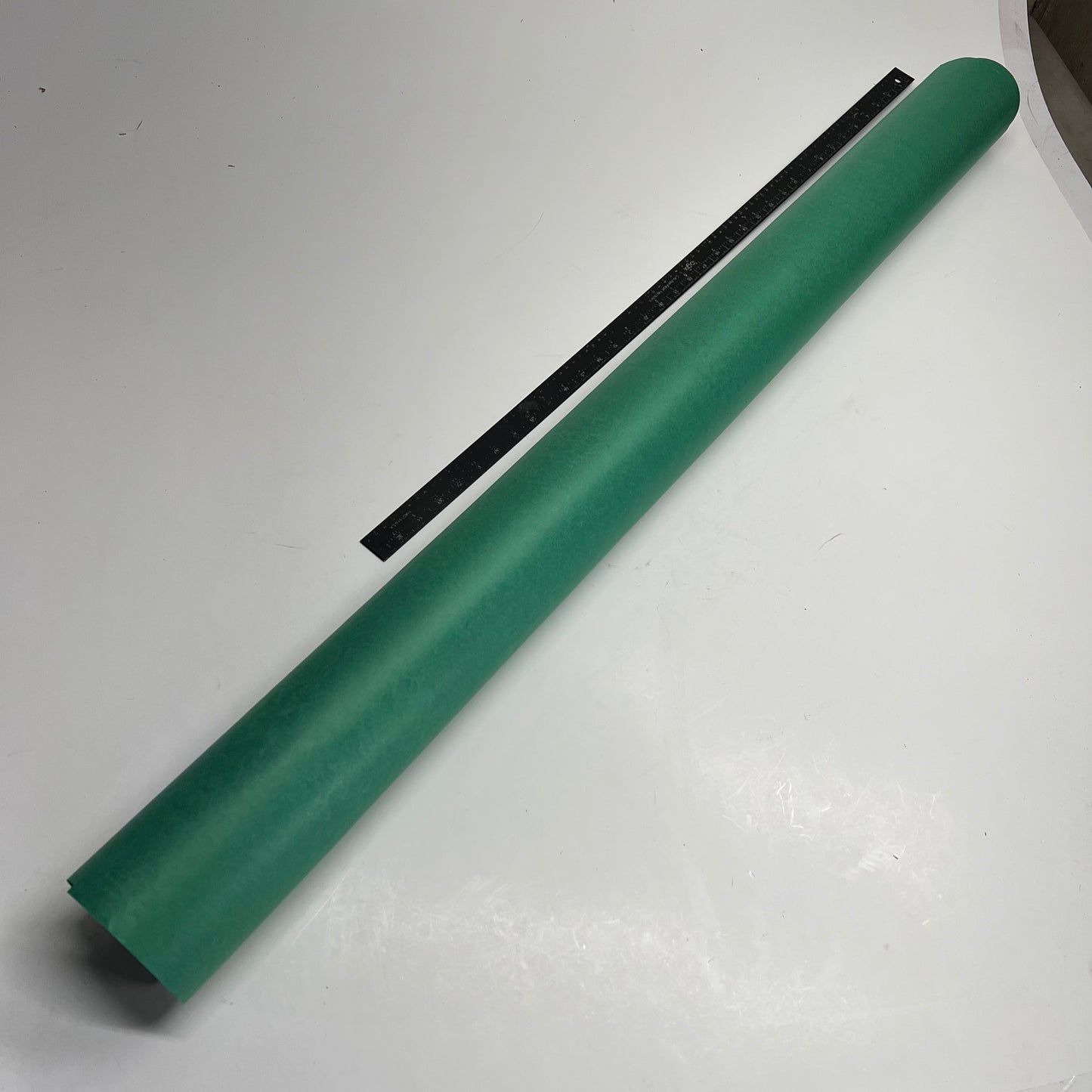 ART KRAFT Duo-finish Paper Rolls Heavy Weight  48"x200' Emerald P0067144