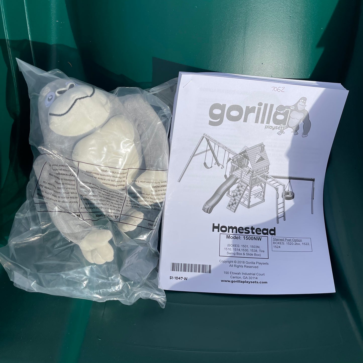 Z@ GORILLA Homestead Swing Set for Kids (AS-IS, Complete)