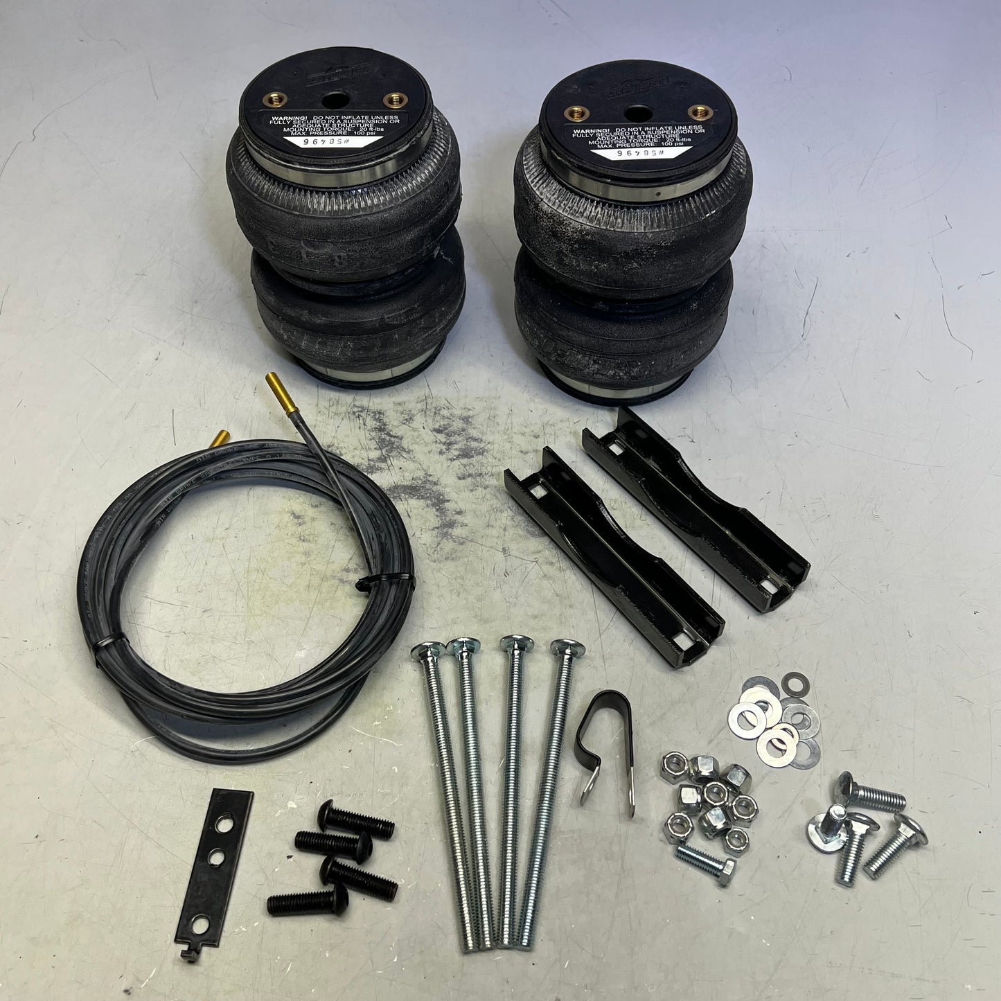 AIR LIFT 5000 Ultimate Adjustable Air Springs Kit up to 5,000 lbs Black 88255