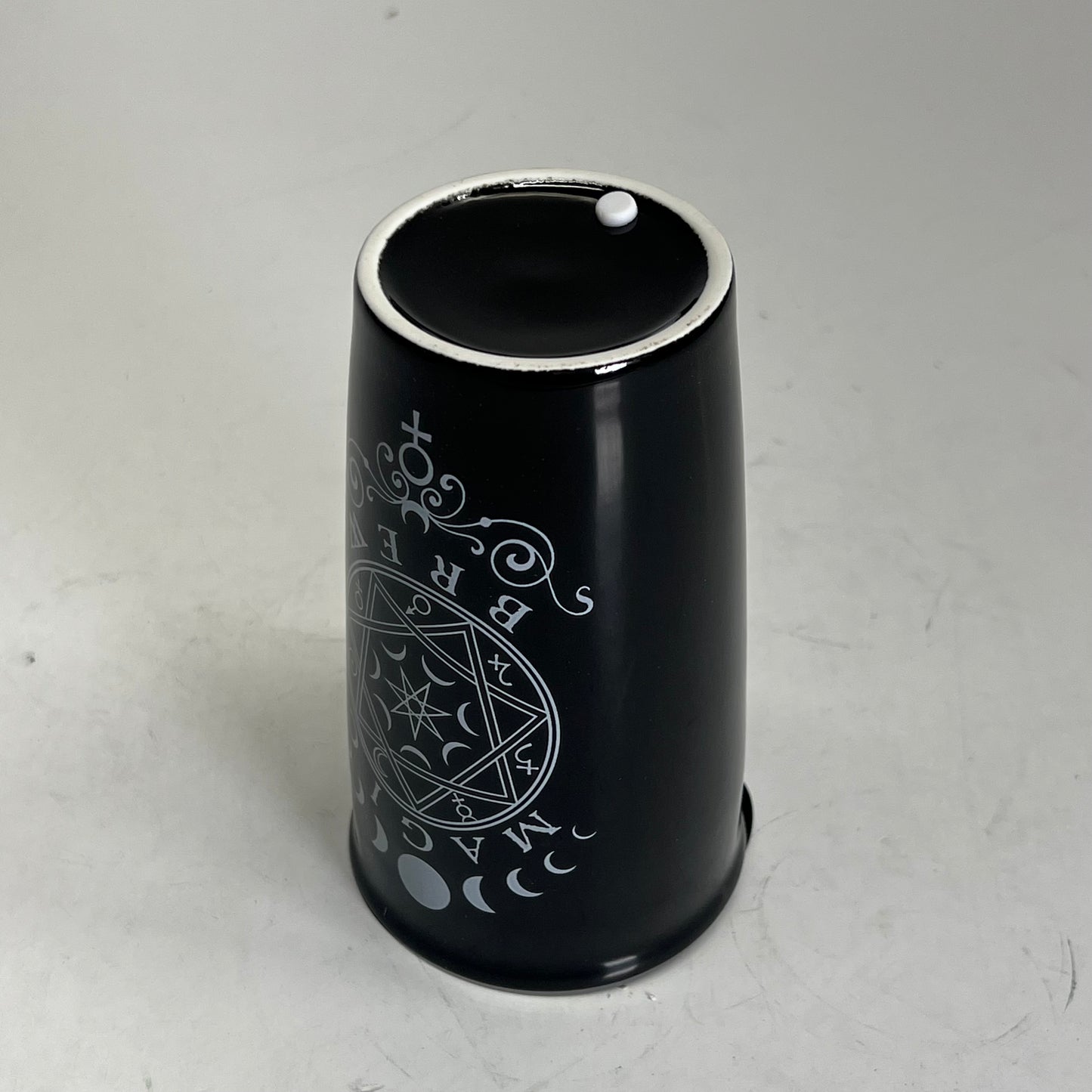ALCHEMY Magic Brew Pagen Travel Mug Ceramic & Plastic 12oz Black MRDWM9