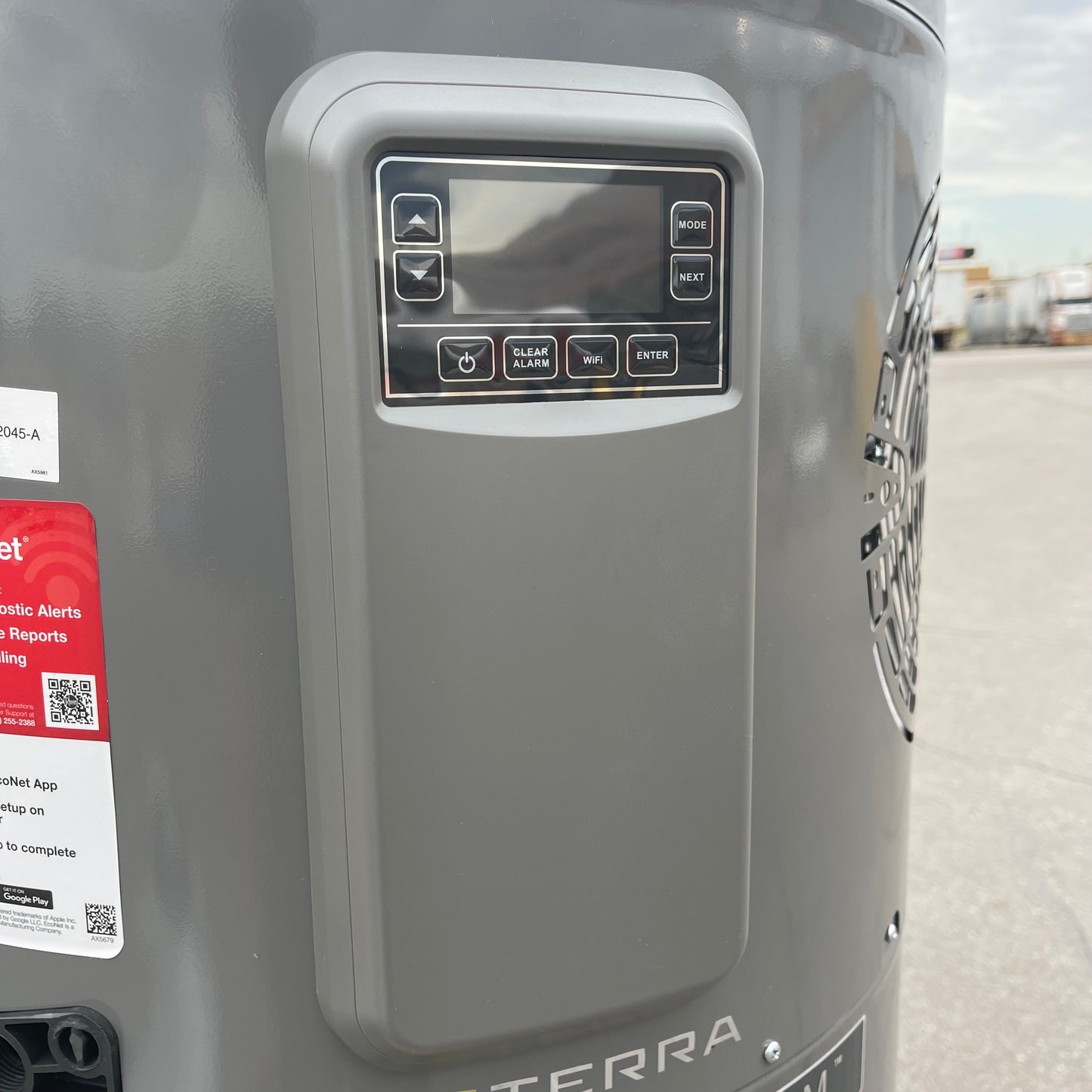 Z@ RHEEM Hybrid Electric Water Heater 50 gal Grey XE50T10H45U1 (New, Small Dent)