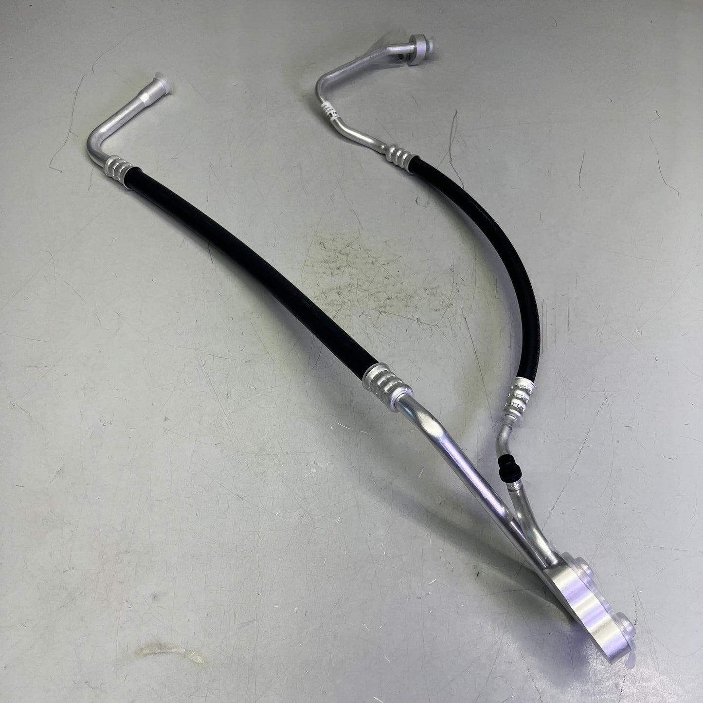 FOUR SEASONS A/C Refrigerant Discharge / Suction Hose Assembly For Dodge 56432