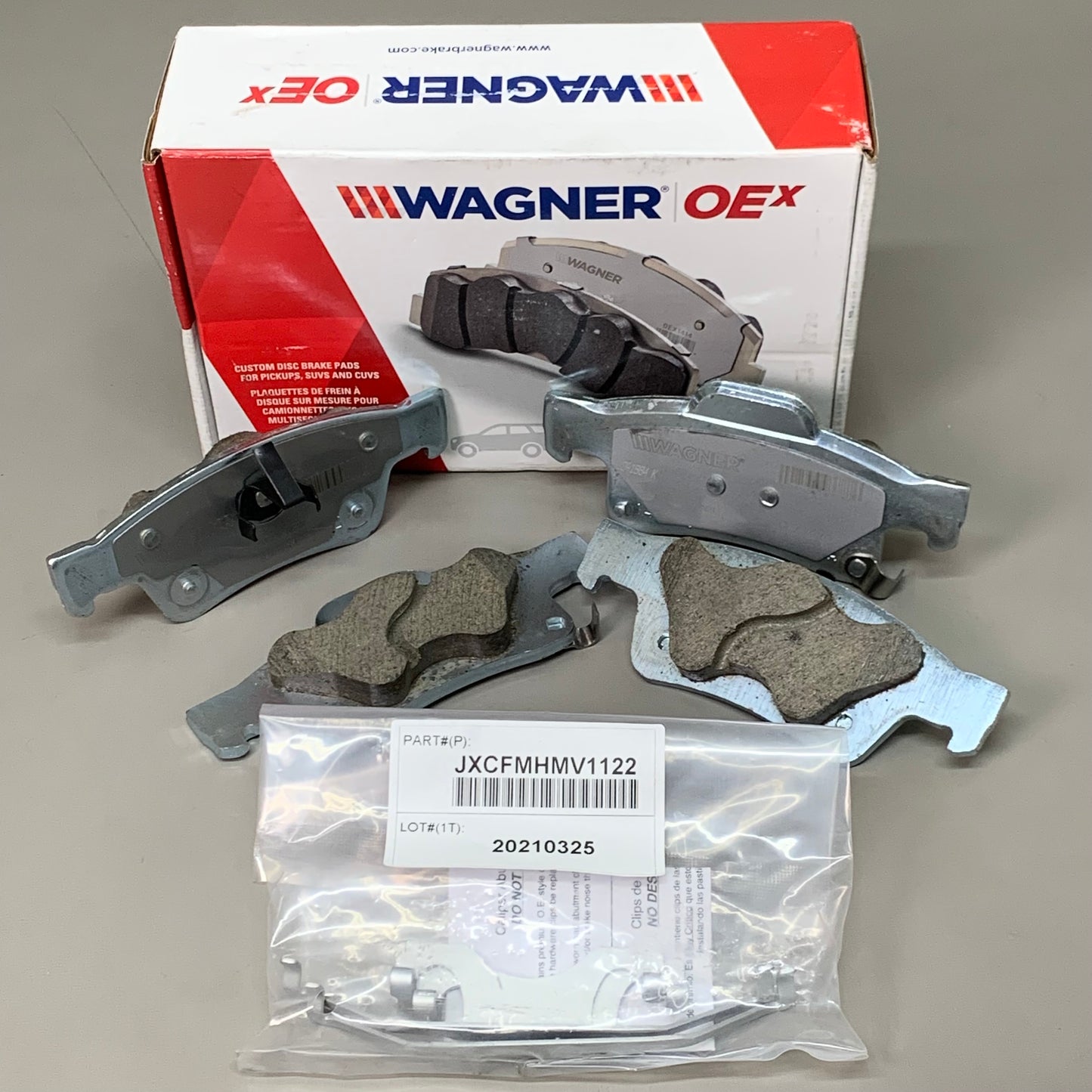 WAGNER OEx Premium Ceramic Disc Brake Pad Set 6" x 2" Grey OEX1498