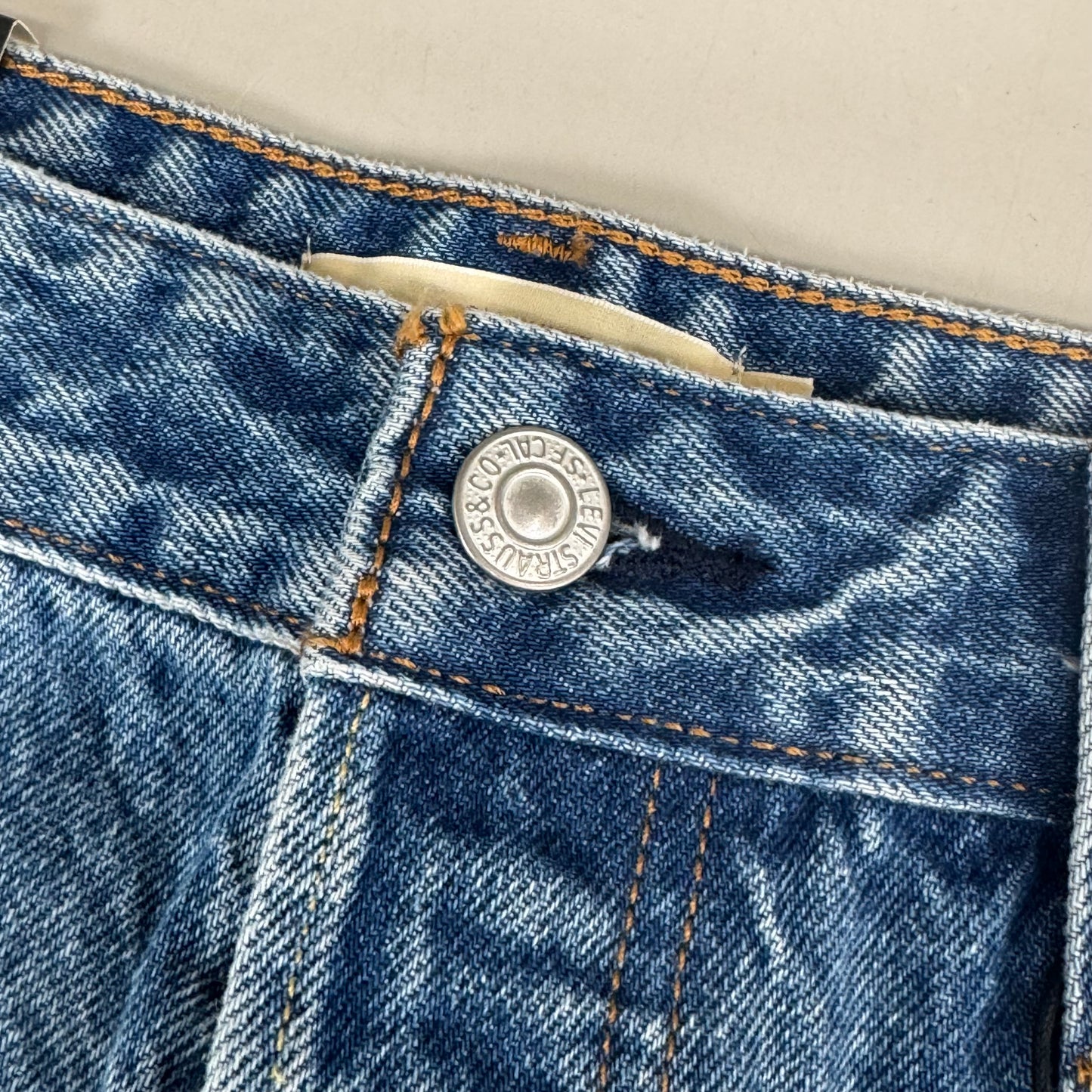 LEVIS Recrafted Icon Skirt Mid Rise Original Women's Sz 31 Novel Notion Med Wash