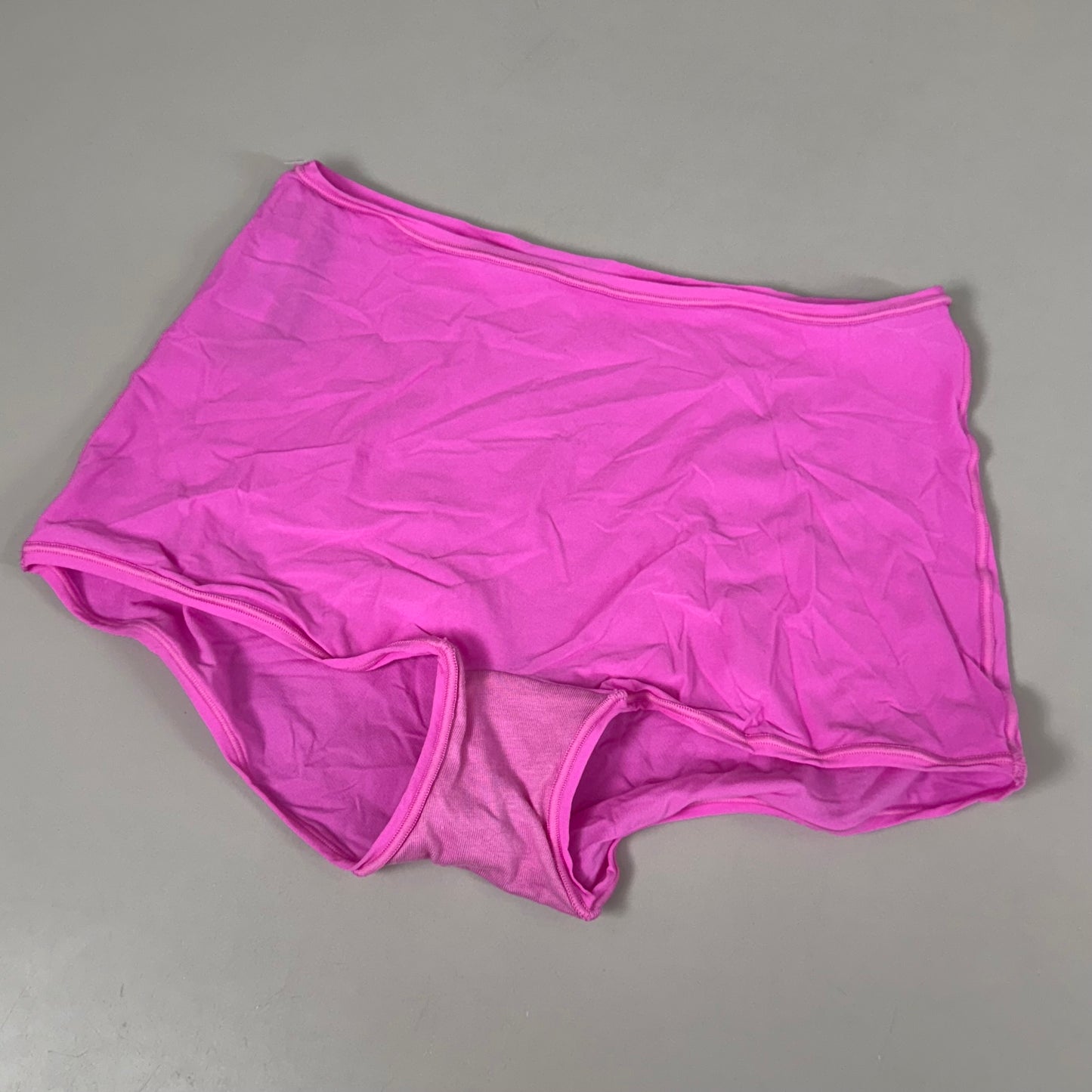 SKIMS Buttery Soft High-Rise Boy Short Women's Sz M Neon Orchid PN-BYS-2030