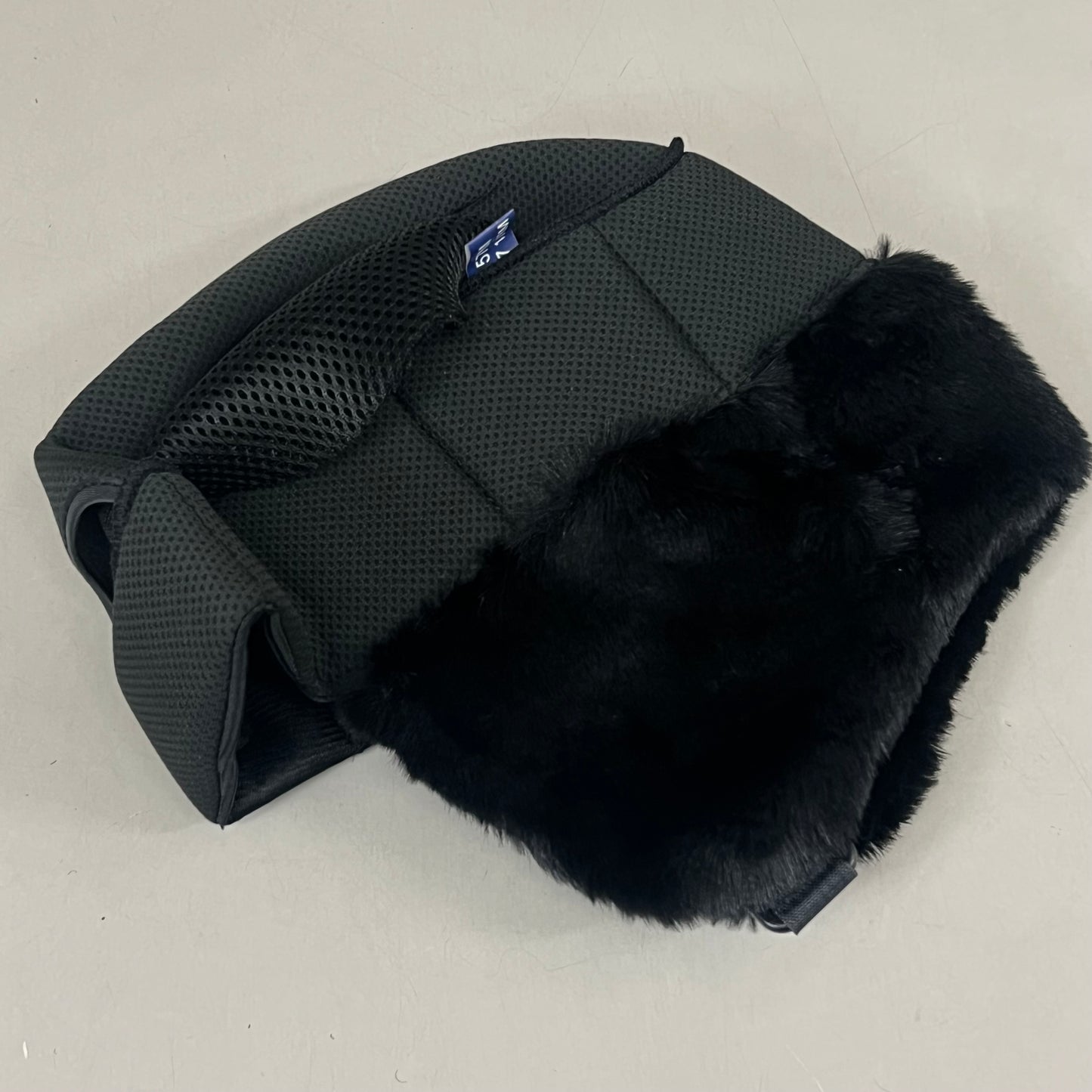 SAMSHIELD Winter Liner Equestrian For Riding Helmets Sz 58L (7-1/8L) Black