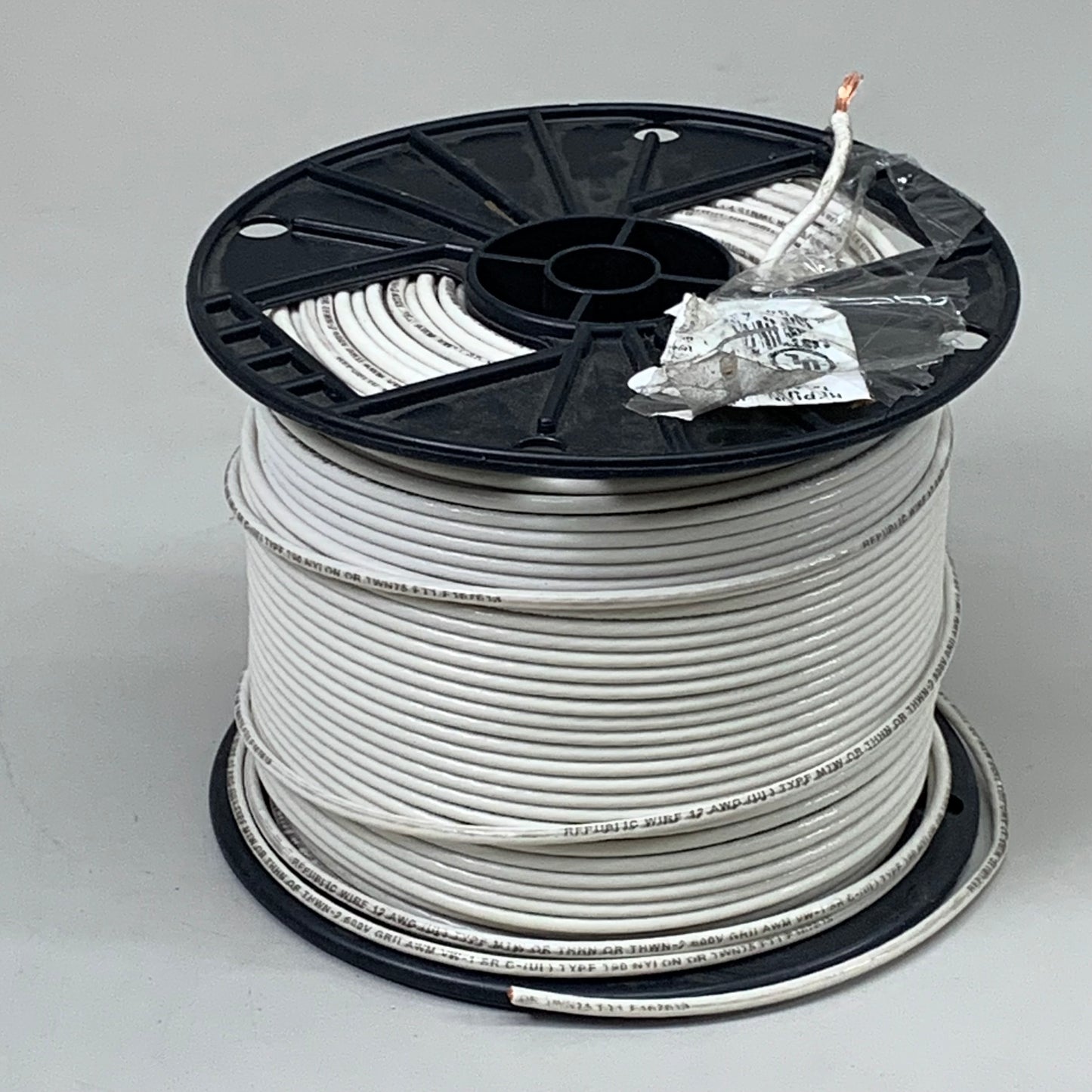 REPUBLIC Neutral Wire Stranded Copper 12 AWG Type MTW 190 Nylon 600V 500ft Spool