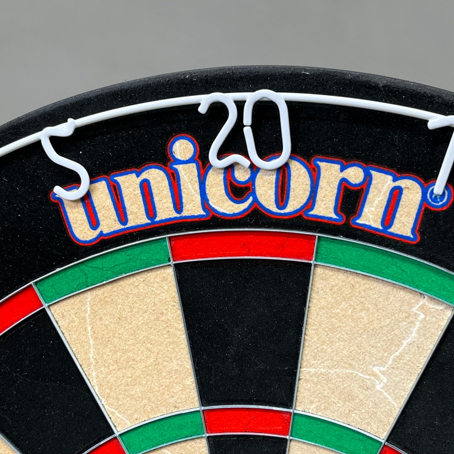 UNICORN Eclipse Pro 2 Dartboard Championship Quality Slim Flat Profile C4239