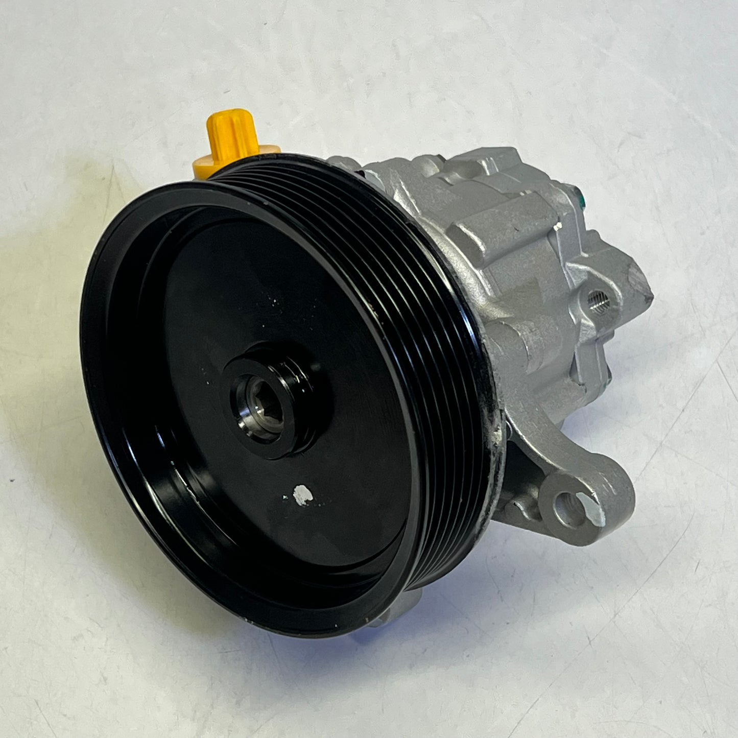 MASTER PRO Power Steering Pump Remanufactured Oe-quality  Black 950-0119A1