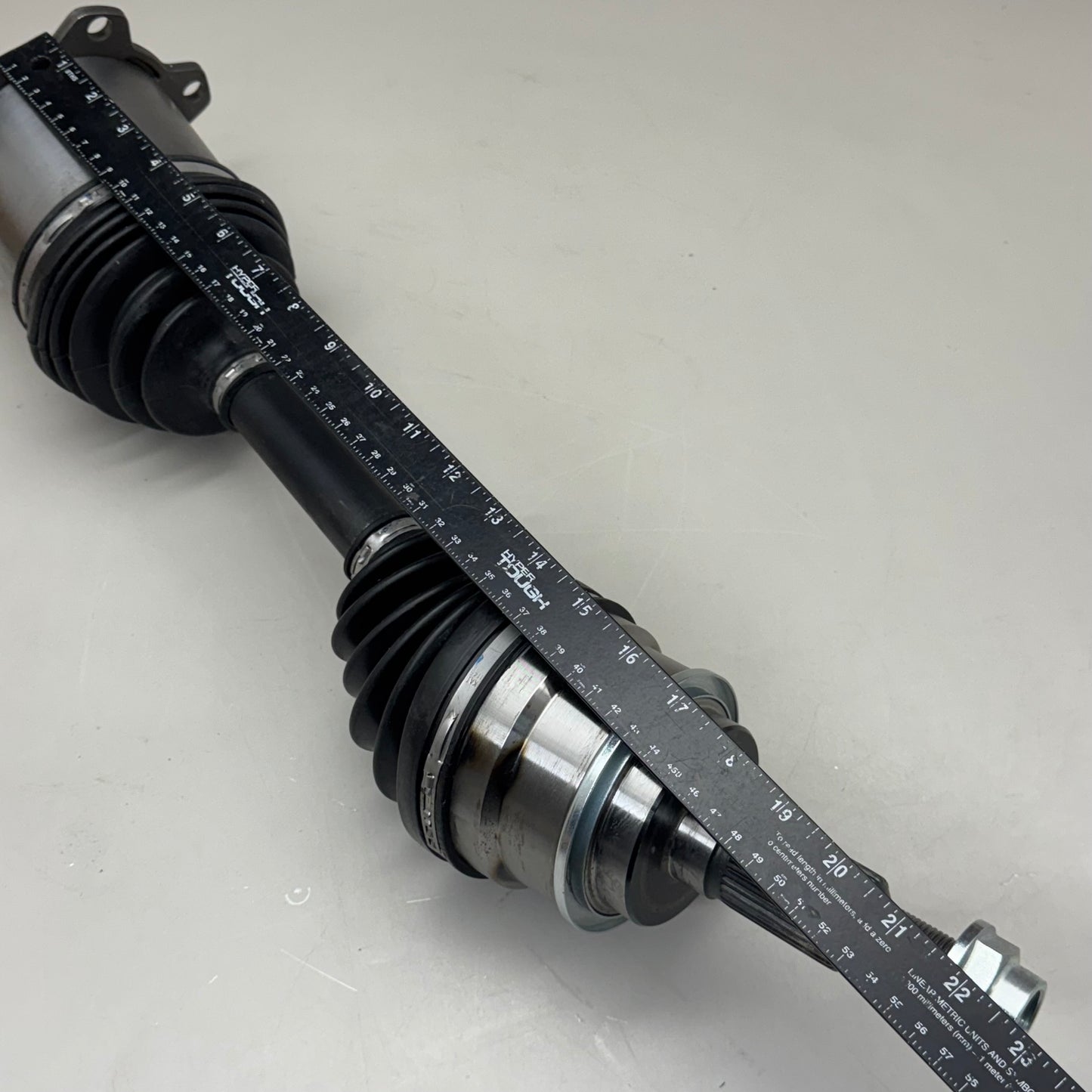 NAPA Premium CV Drive Axle Grooved 21.65" for Chevy/GMC/Hummer 94-9119