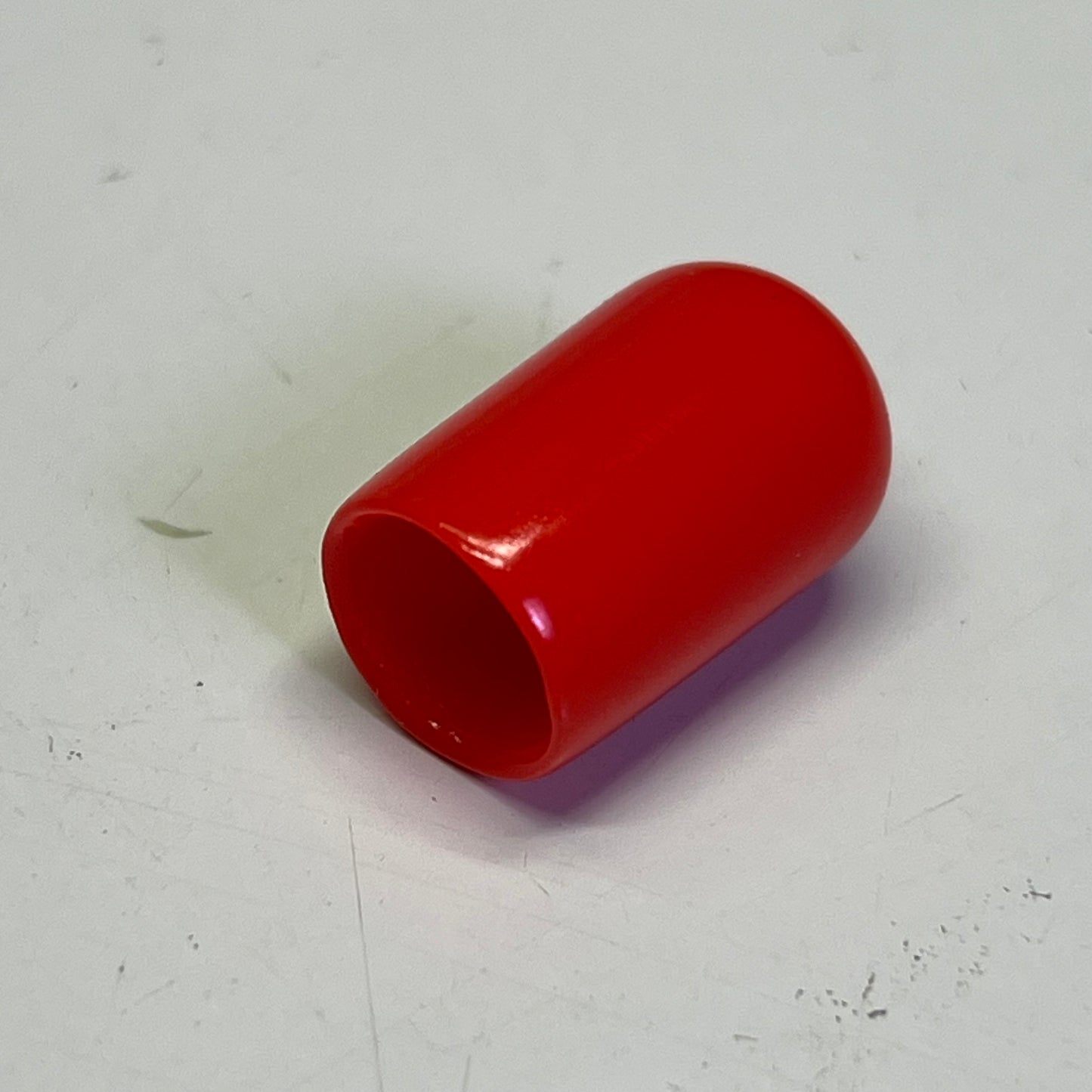 (10,890 PACK) Vinyl STD Cap .325x0.625 Red 9500-011