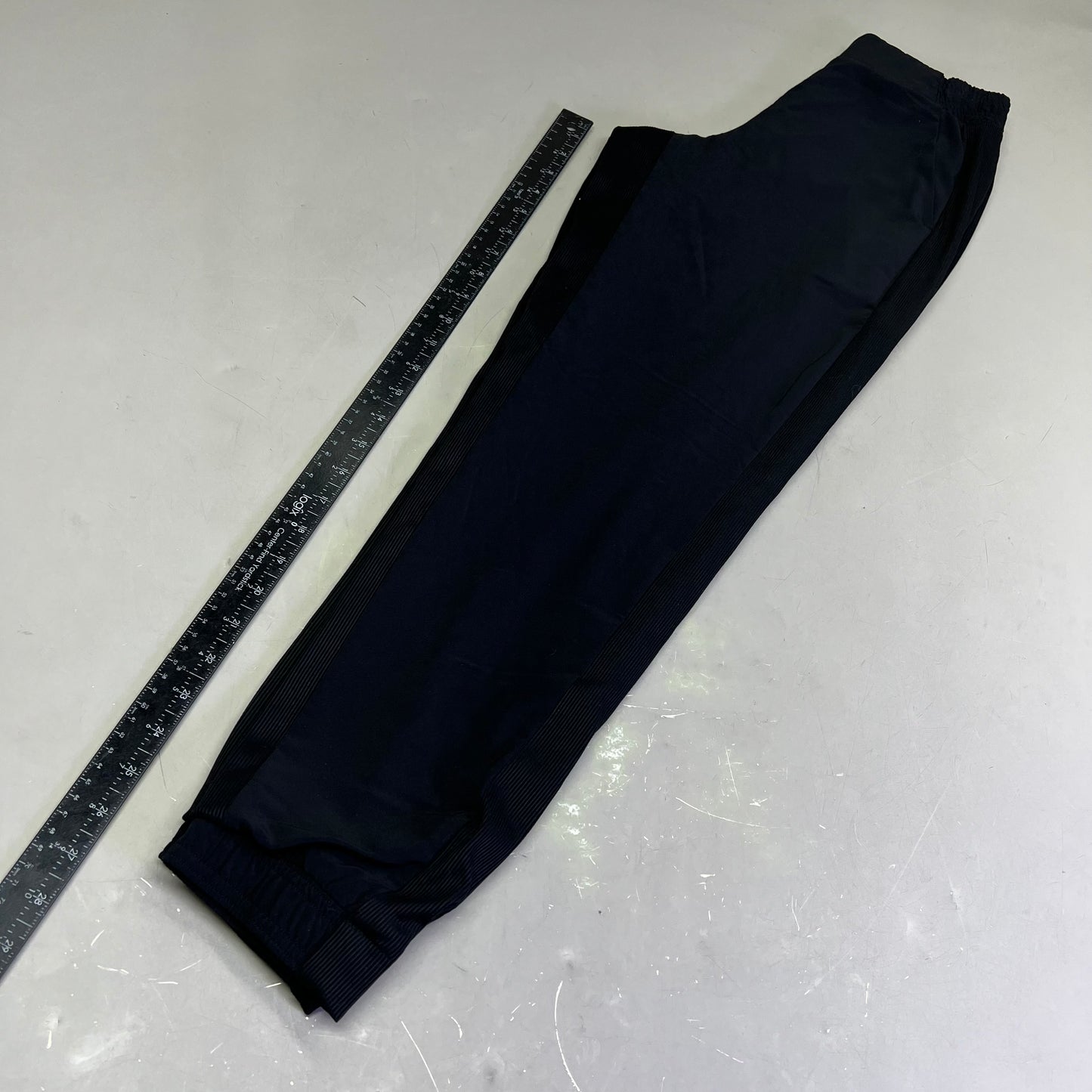 ATHLETA Brooklyn Lined Mid Rise Jogger Regular Length Women's Sz 0 Black