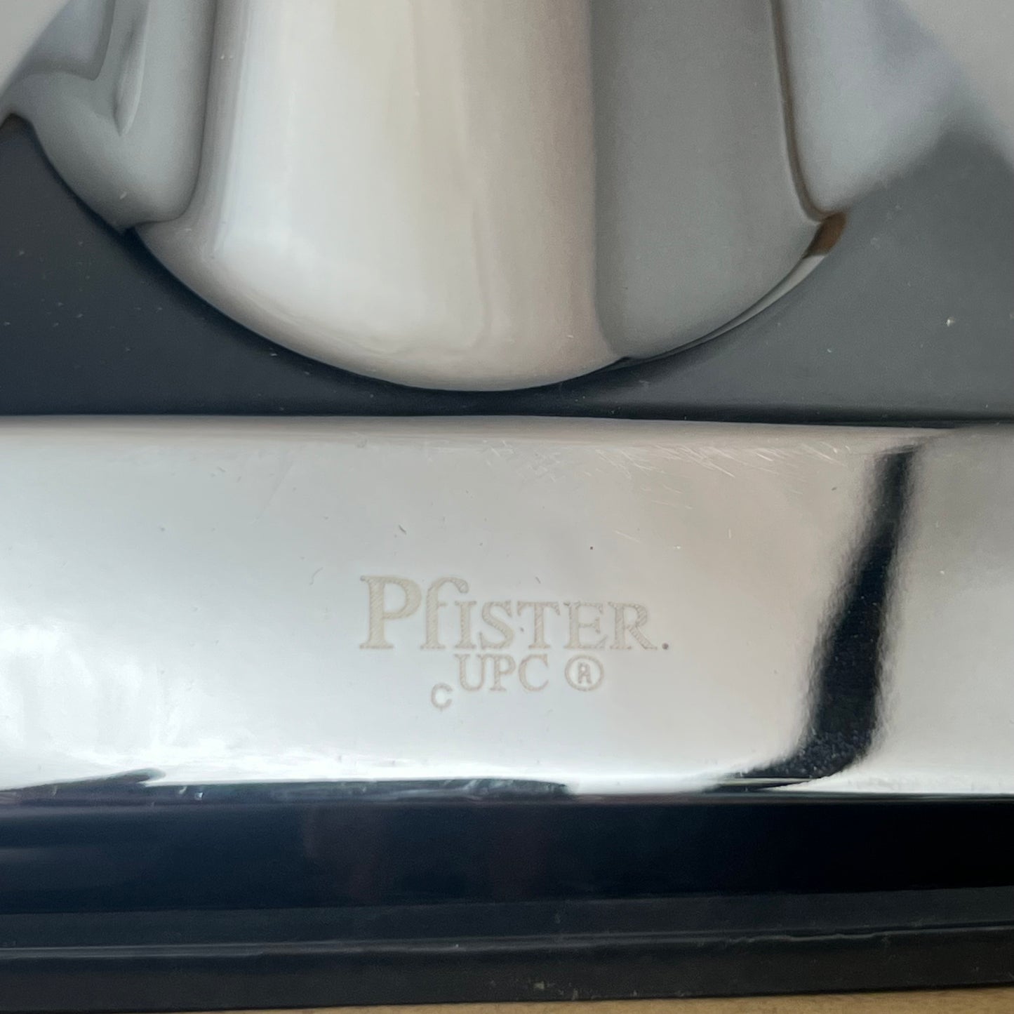 PFISTER Pfirst Series Bathroom Faucet LJ142-800C 4” Centerset Lavatory Faucet