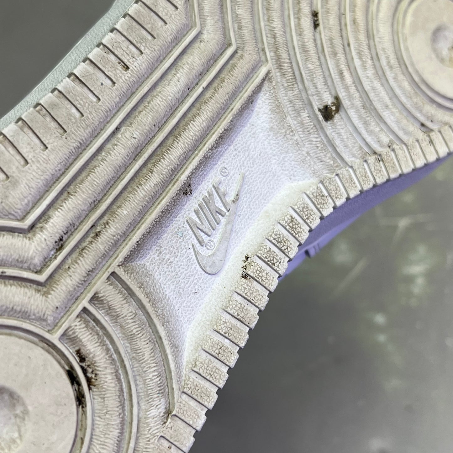 NIKE Air Force 1 '07 Leather Details Men's Sz 15 White (Pre-Owned)