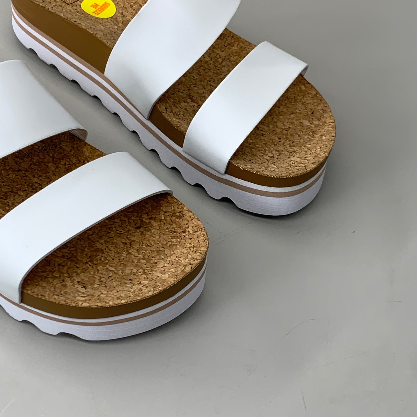 REEF Cushion Bounce Vista Hi Platform Sandal Shoes Womens Sz 6 Cloud White RF0A3YP5CLD