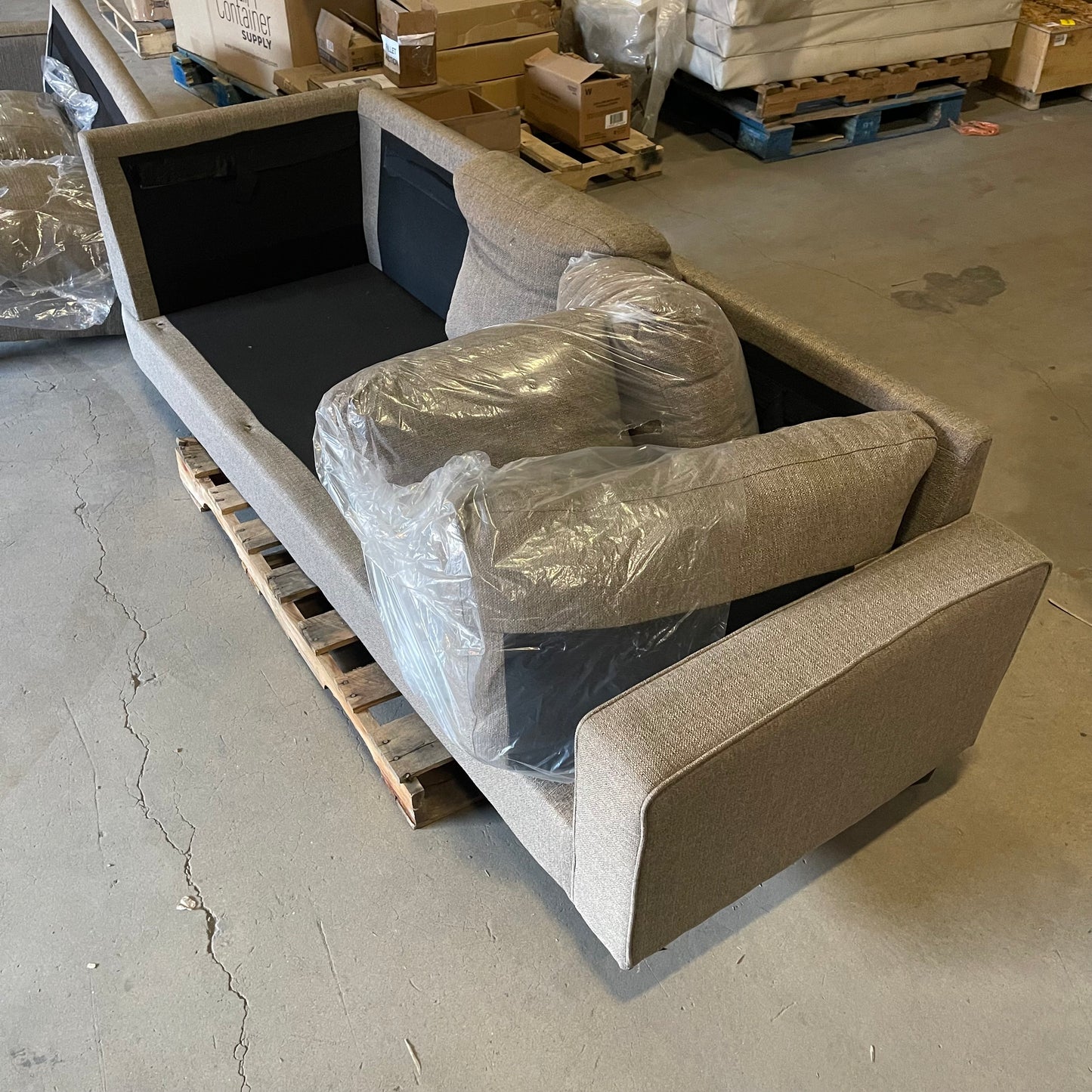 ZA@ Pallet of MIXED Sectional Couch 85” Grey (AS-IS)
