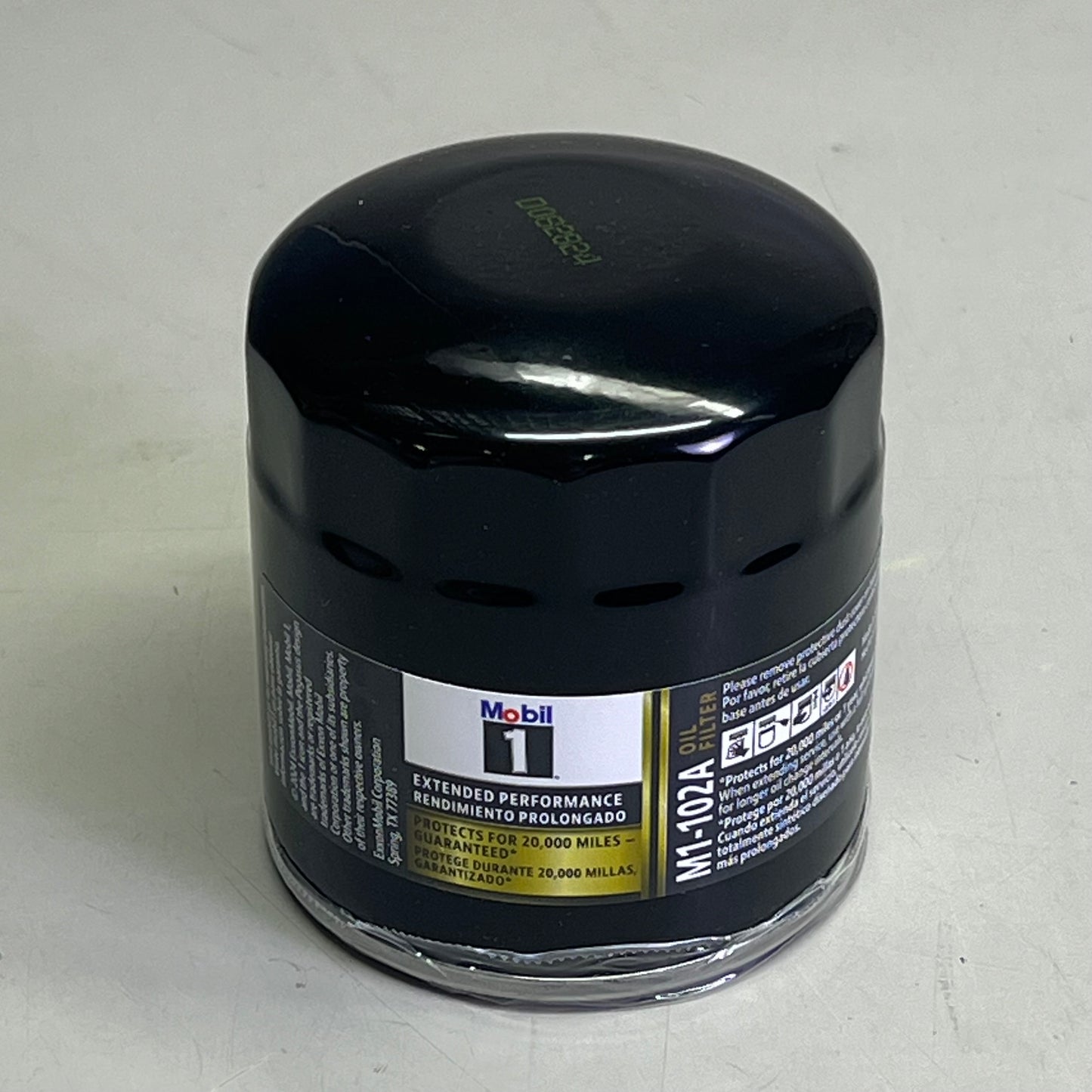 MOBIL 1 (2 PACK) Engine Oil Filter Extended Protection 20,000 Mile Black M1-102A