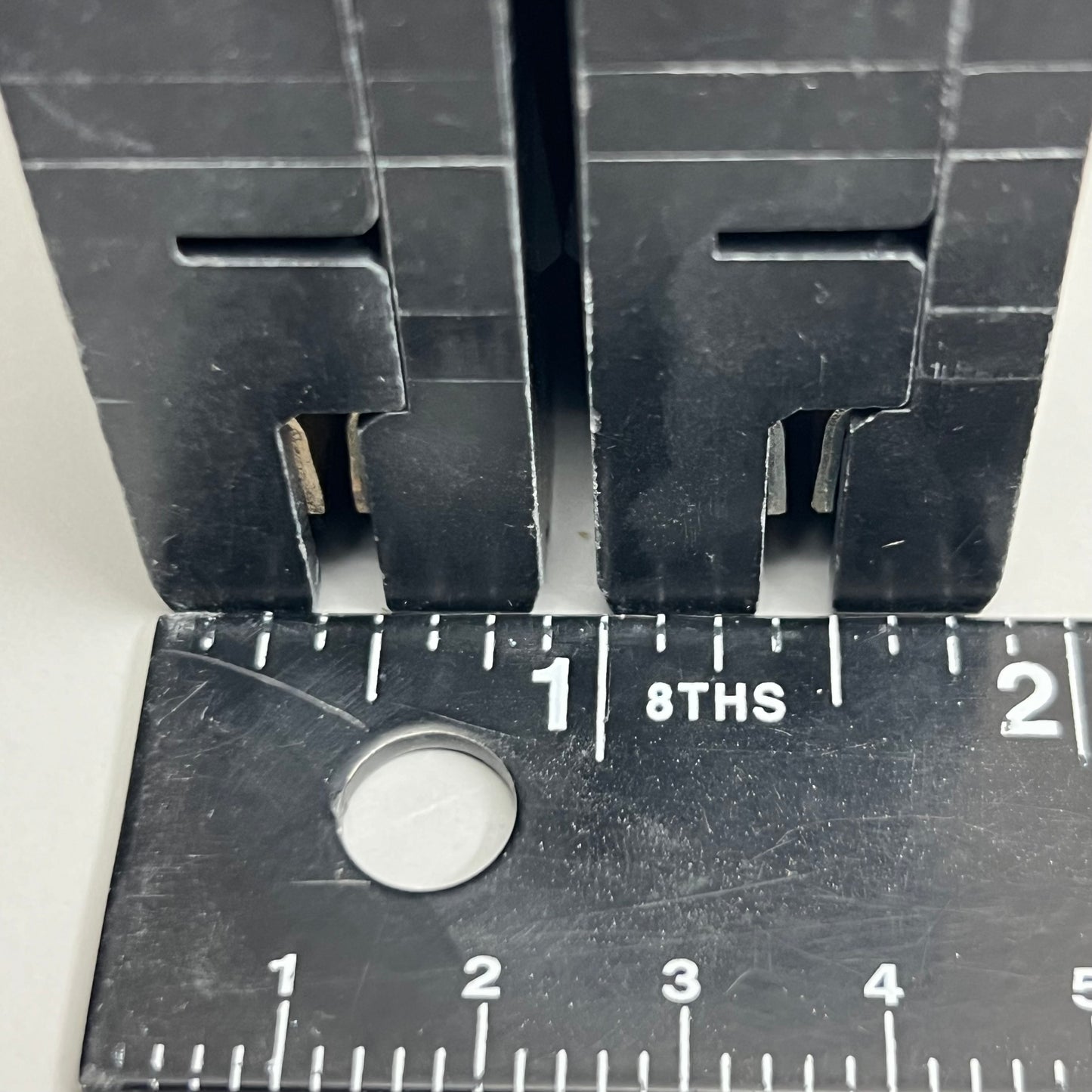 SIEMENS Circuit Breakers 30A Model: QE230