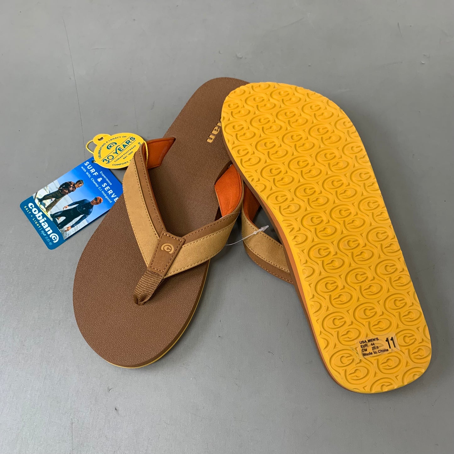 COBIAN Foamie Full Arch Support Sandals Men's Sz 11, 44 Eu Brown FAO25-200-11